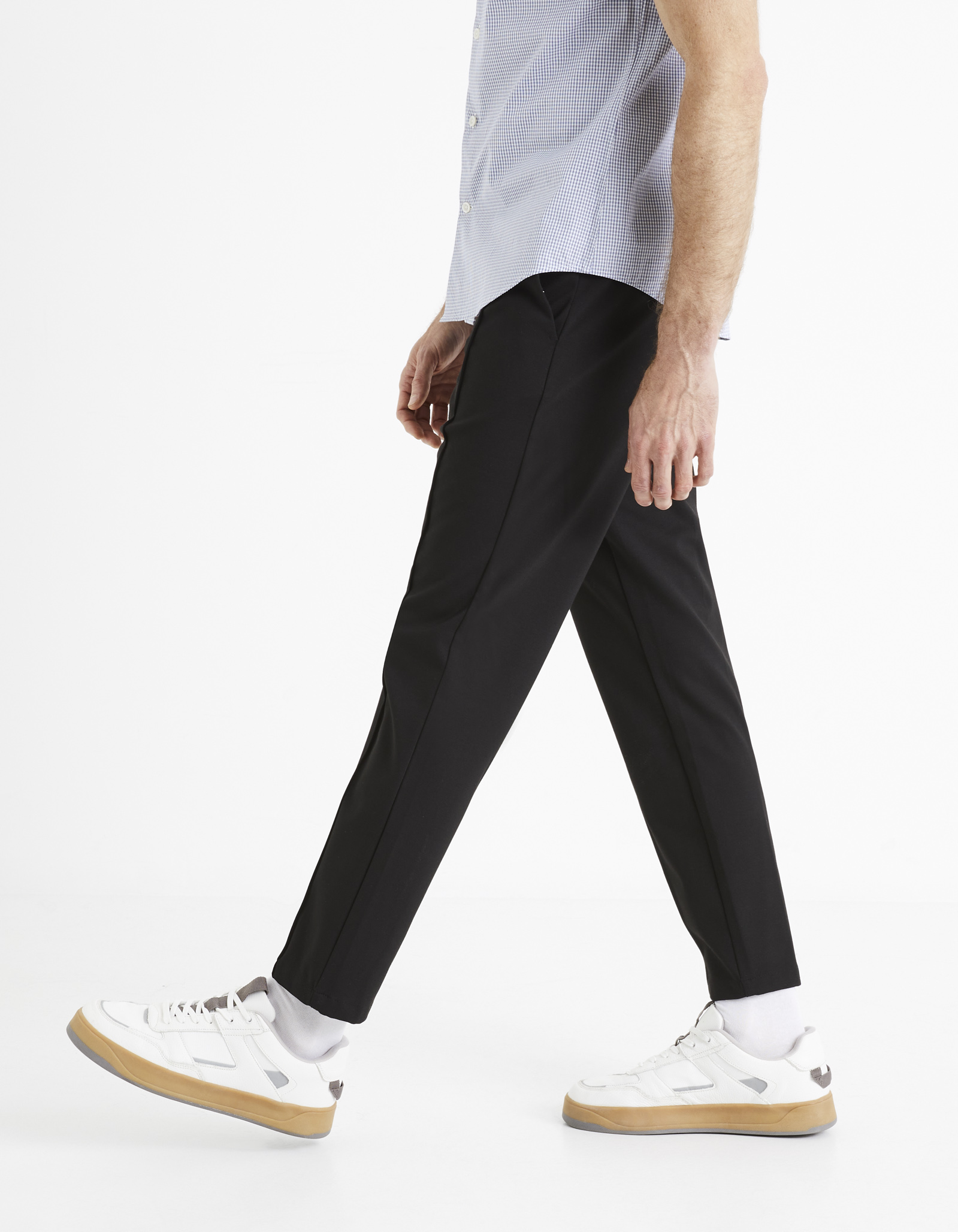 Pantaloni casual pentru barbati Celio - negru