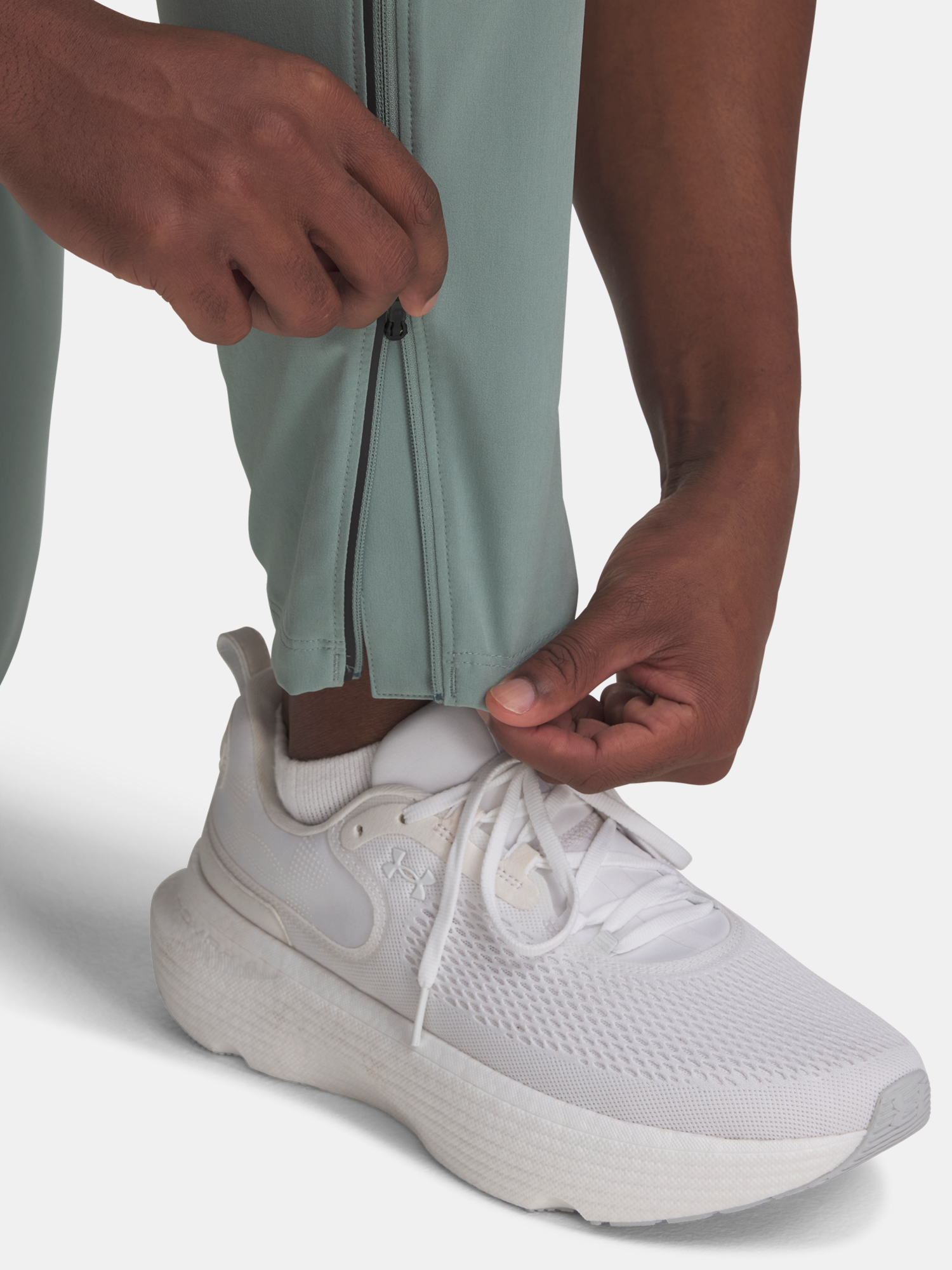 Men's Sports Pants Under Armour UA OUTRUN THE STORM PANTS - Men's