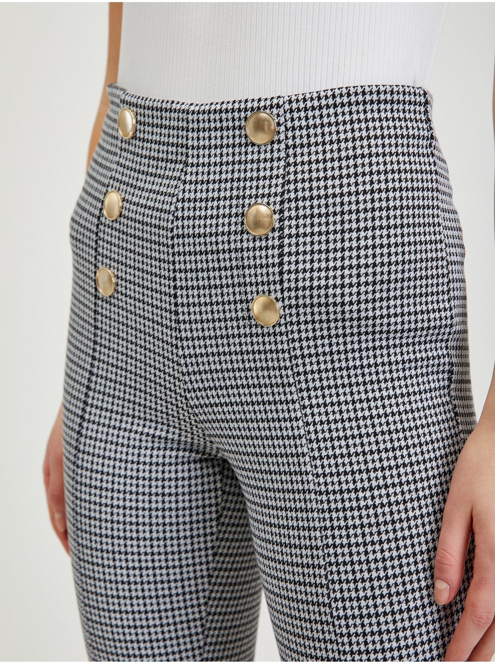 Pantaloni chino pentru femei ORSAY - negru, alb