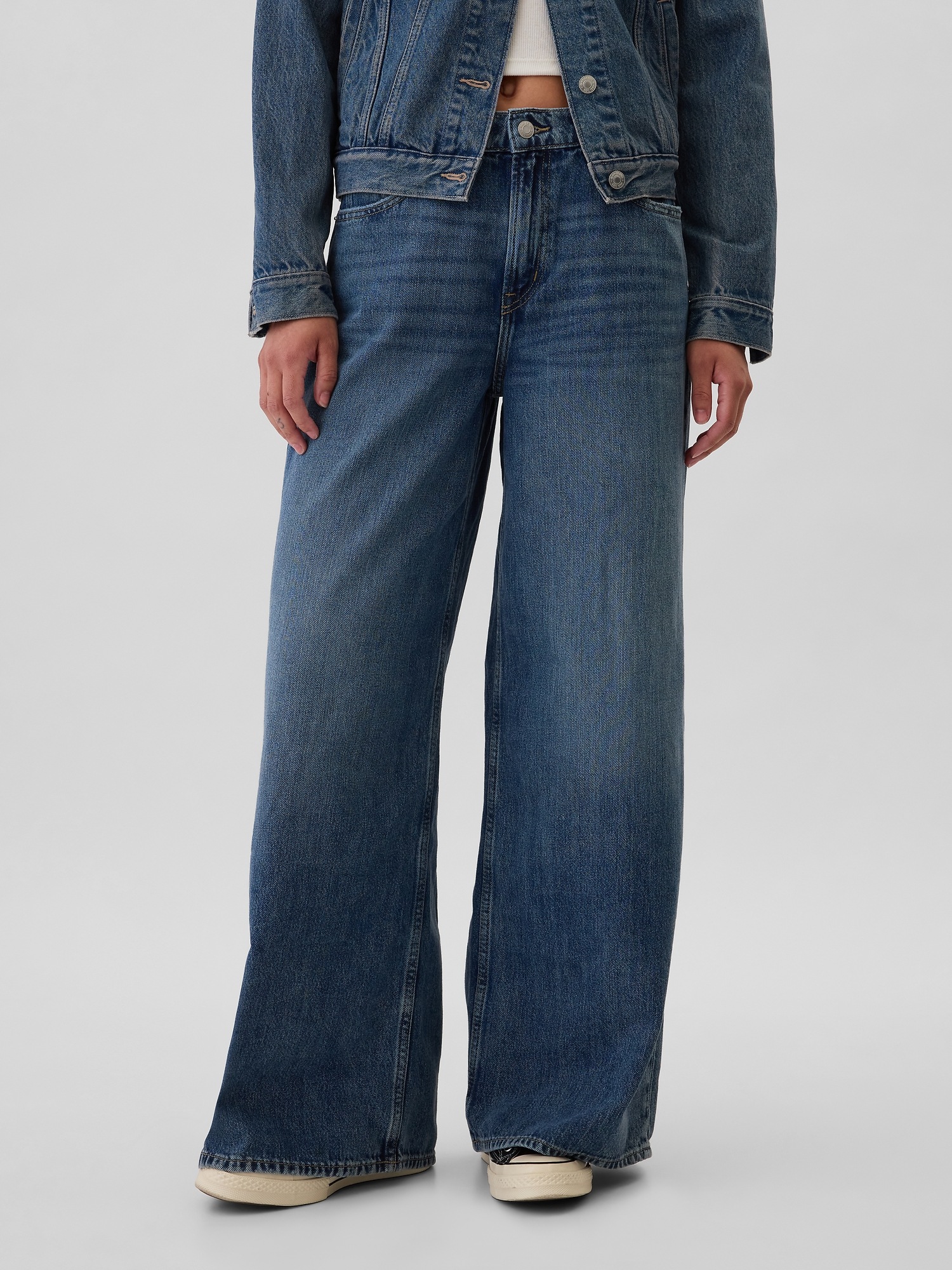GAP Baggy Jeans - Women's