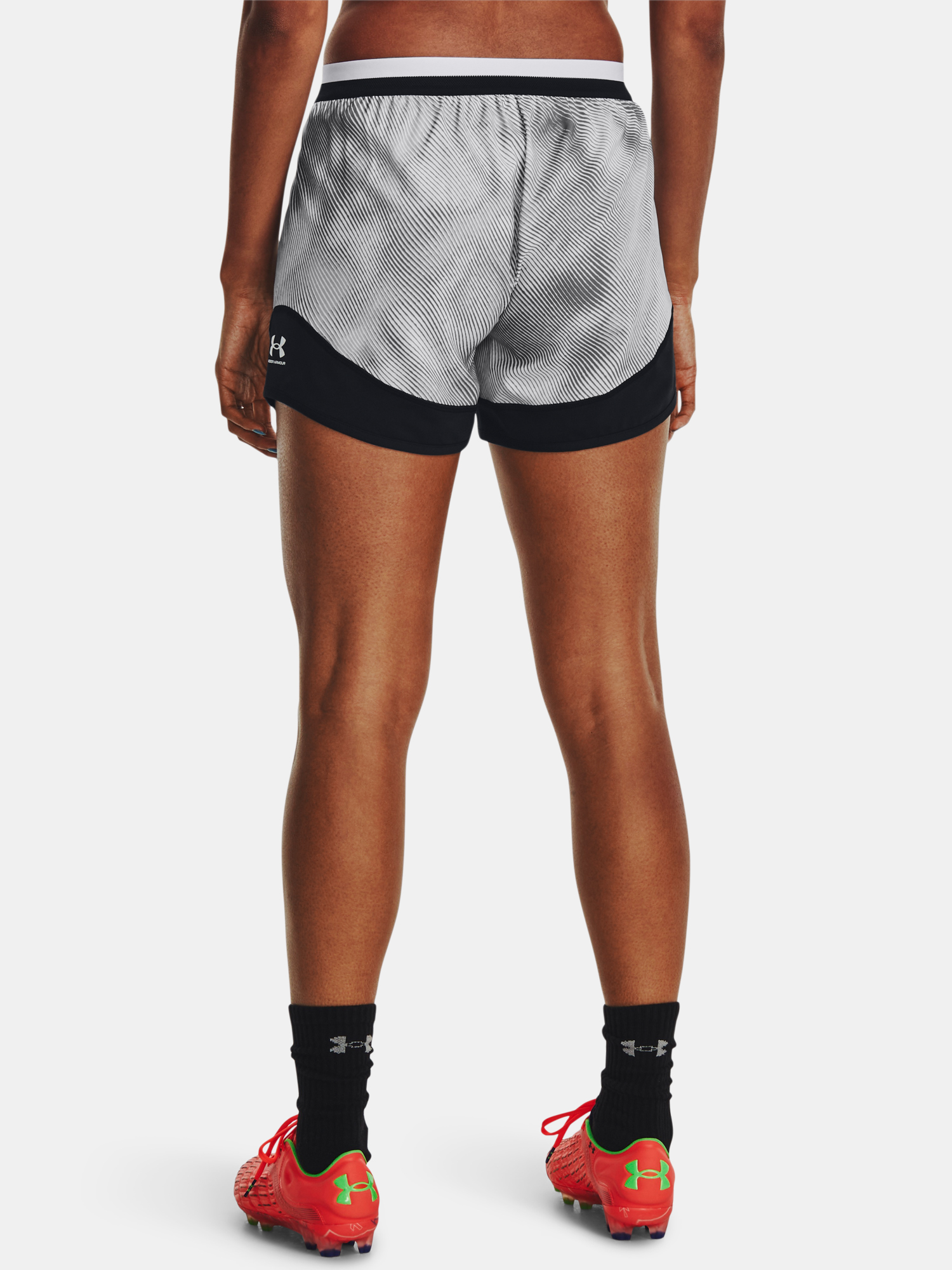 Pantaloni si pantaloni scurti pentru femei Under Armour - gri deschis