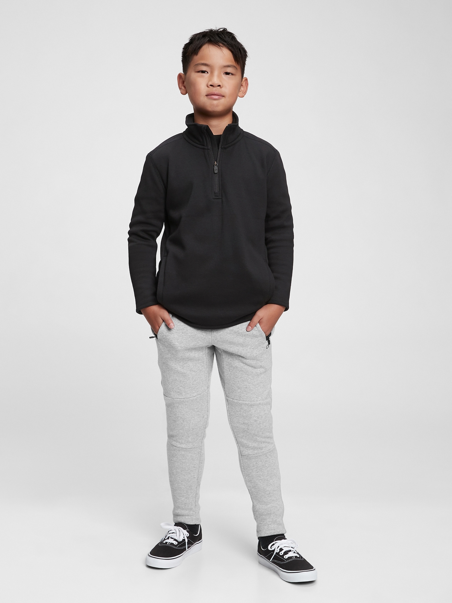GAP Kids Sweatpants Cozy Fit Tech Pants - Boys