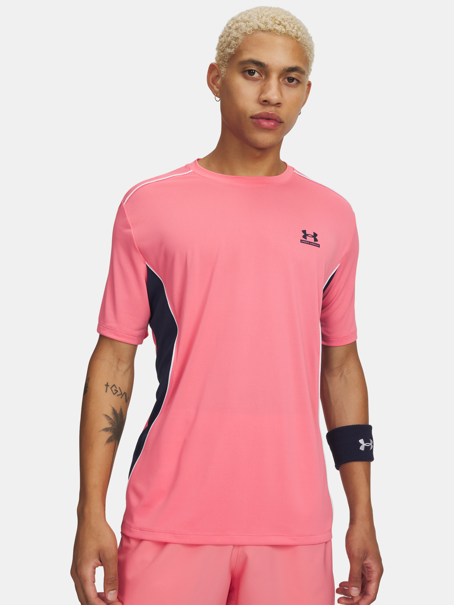 Under Armour tricou – de calitate, clasic