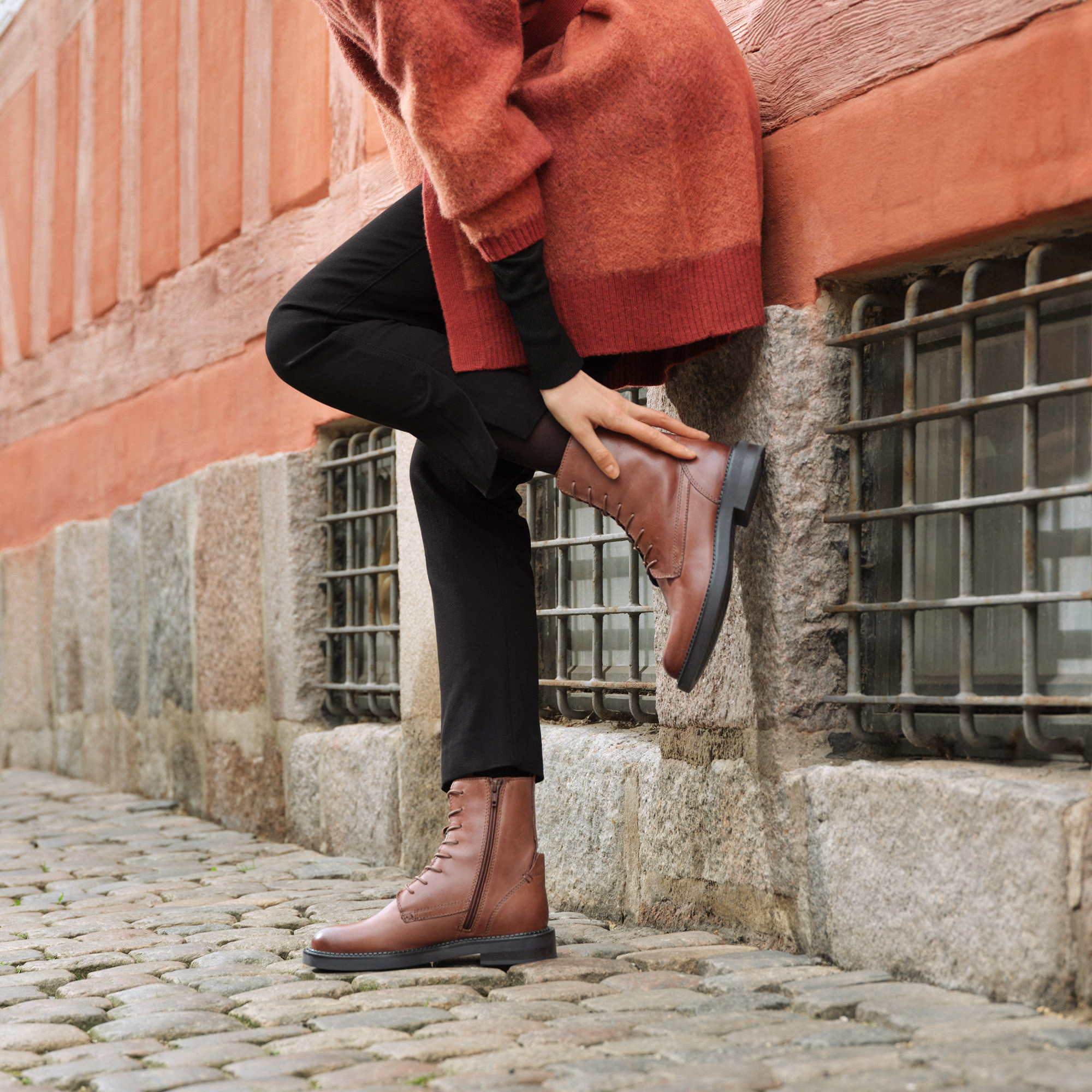 Light Brown Women's Ankle Boots Geox Serilda - Women's