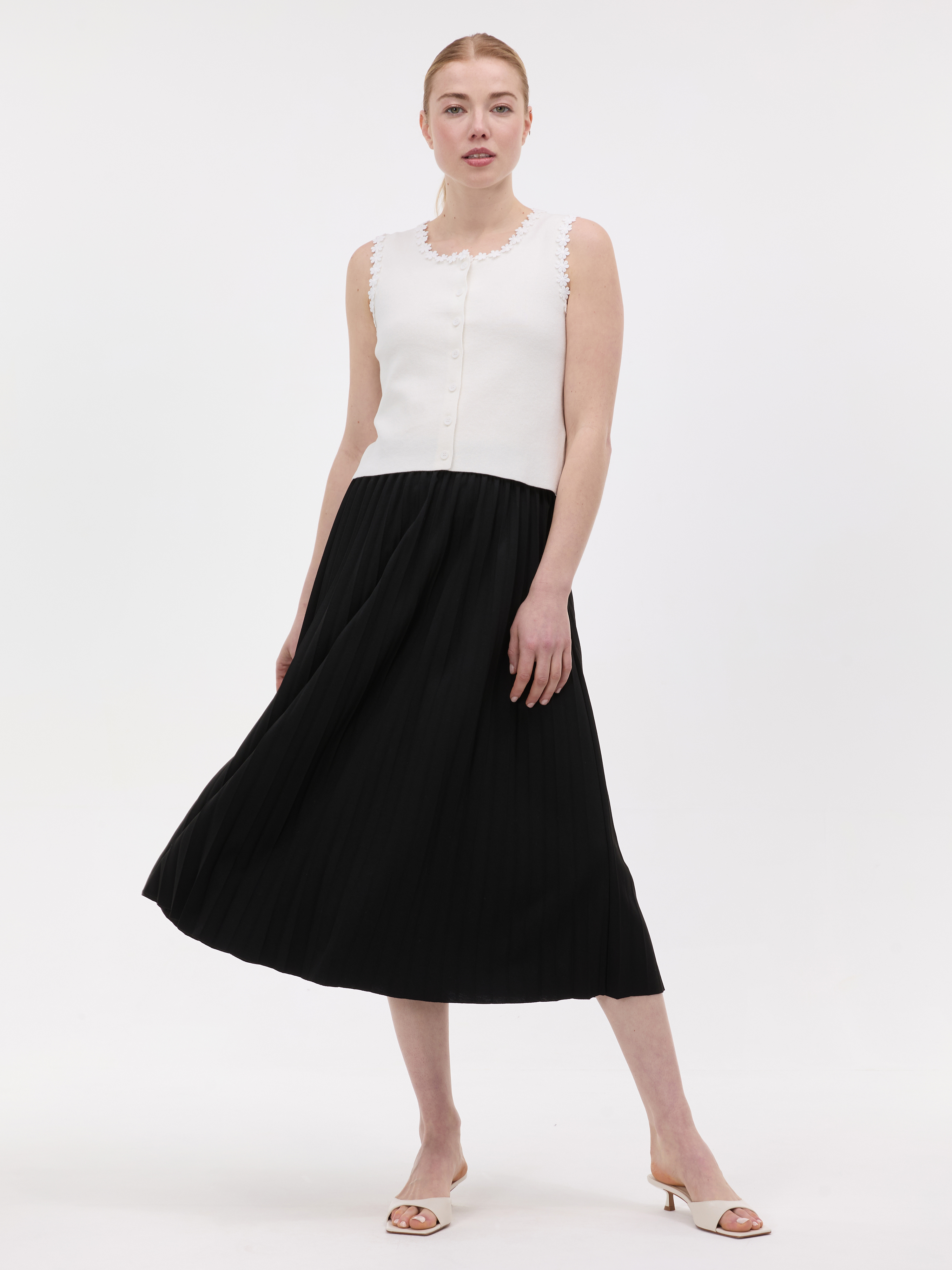 Дамска черна миди пола ORSAY