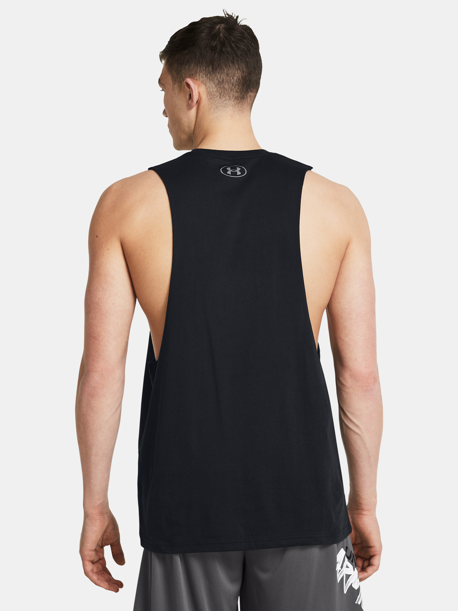 Men's tank top Under Armour UA LEFT CHEST CUT OFF TANK-BLK - Men's