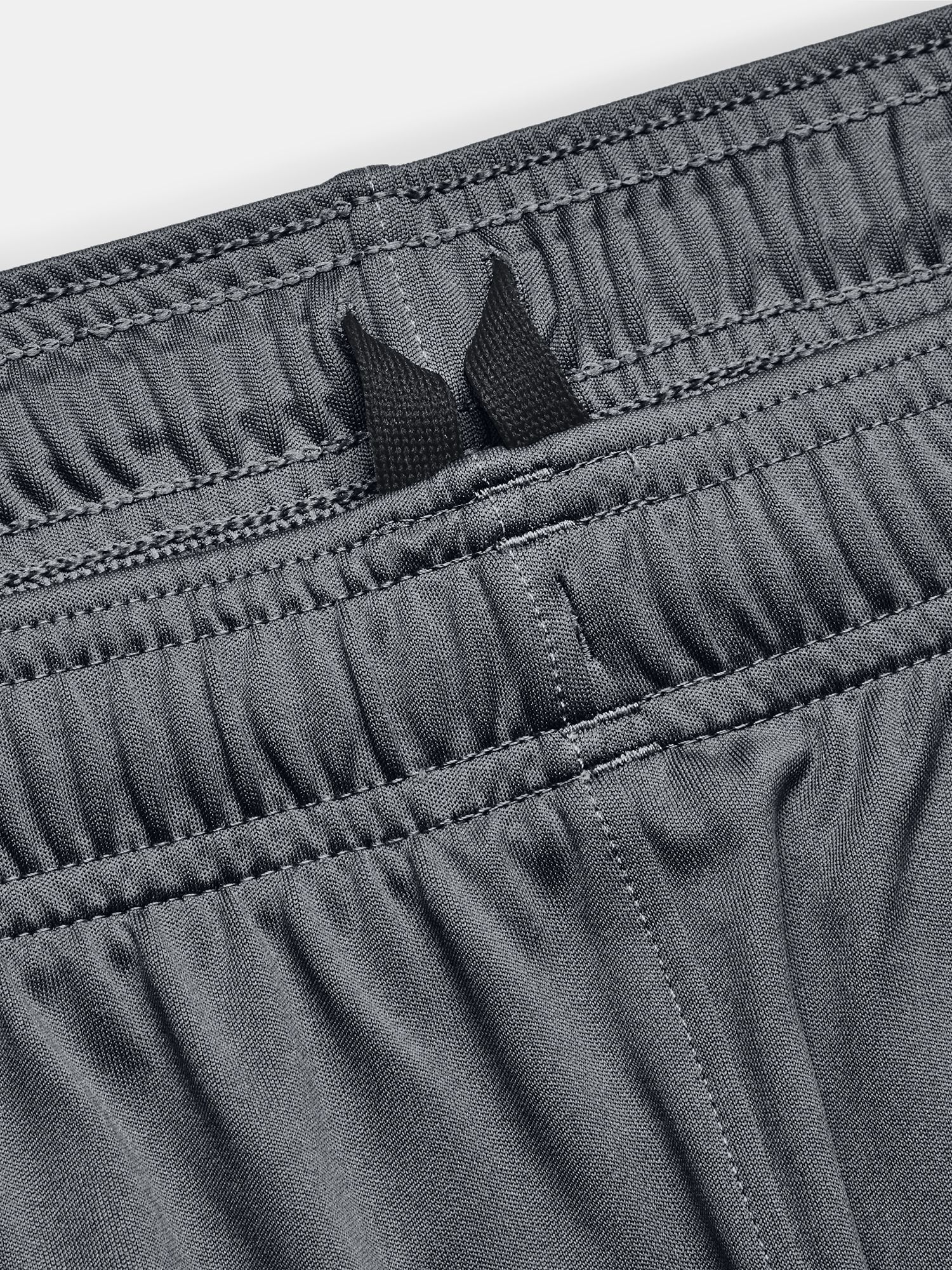 Pantaloni scurti barbati, Under Armour