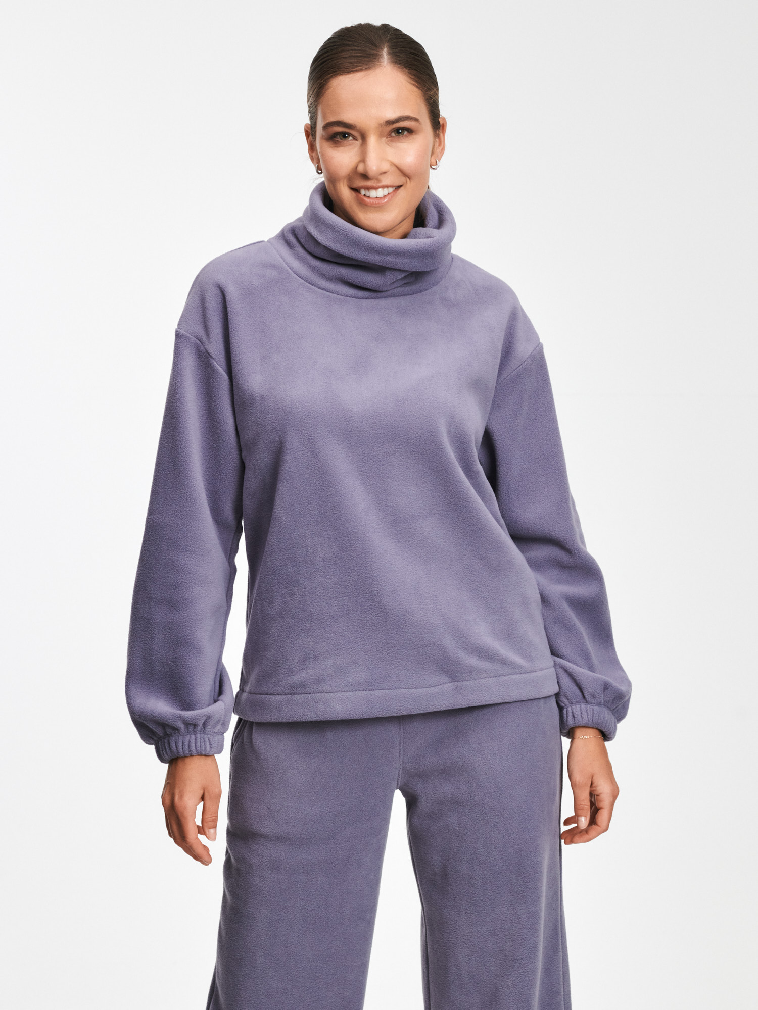 GAP Microfleece Sweatshirt And Turtleneck - Women