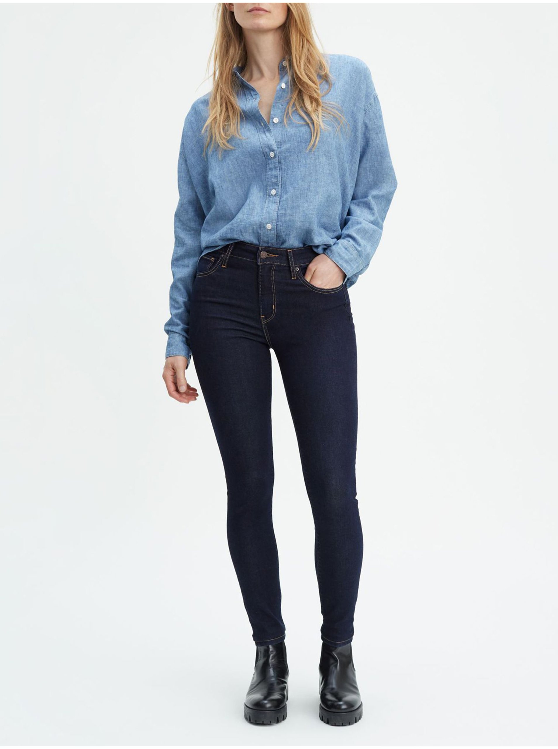 Levi&#39;s Tmavě modré dámské skinny fit džíny Levi's® 721 - Dámské