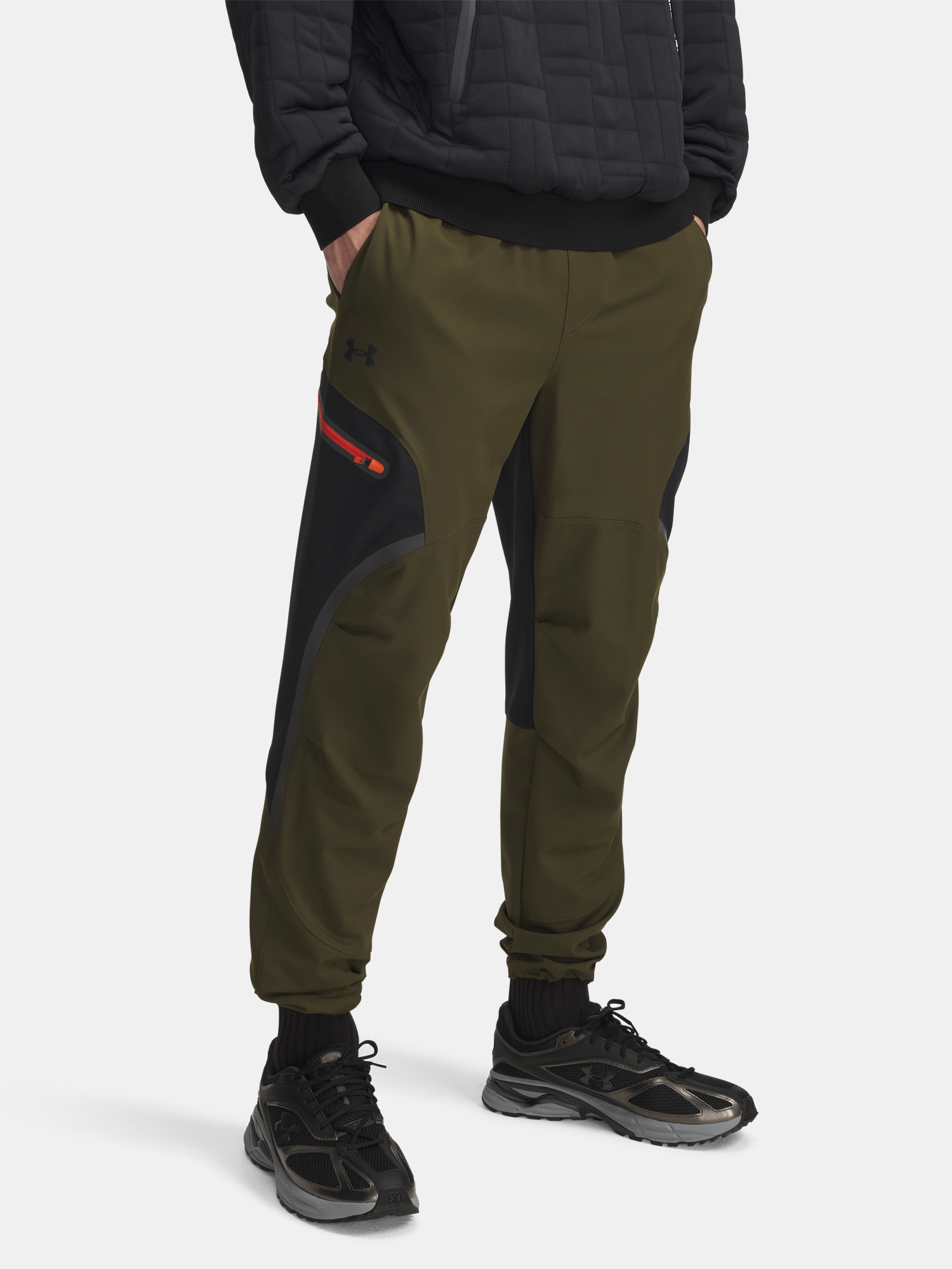 Mens Sports Pants Under Armour UA Unstoppable Cargo Pant-GRN - Men