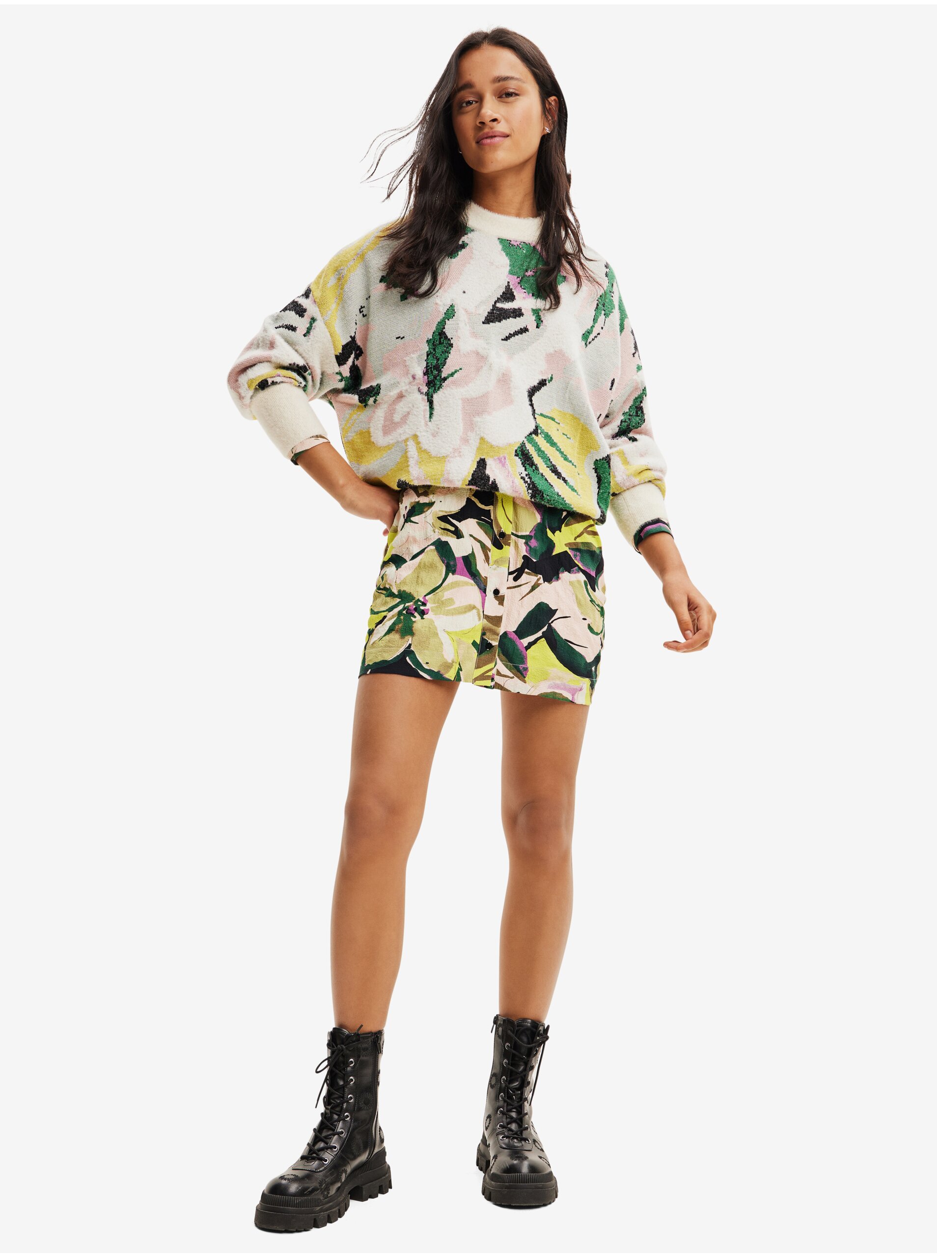 Pulovere pentru femei Desigual - crem, verde