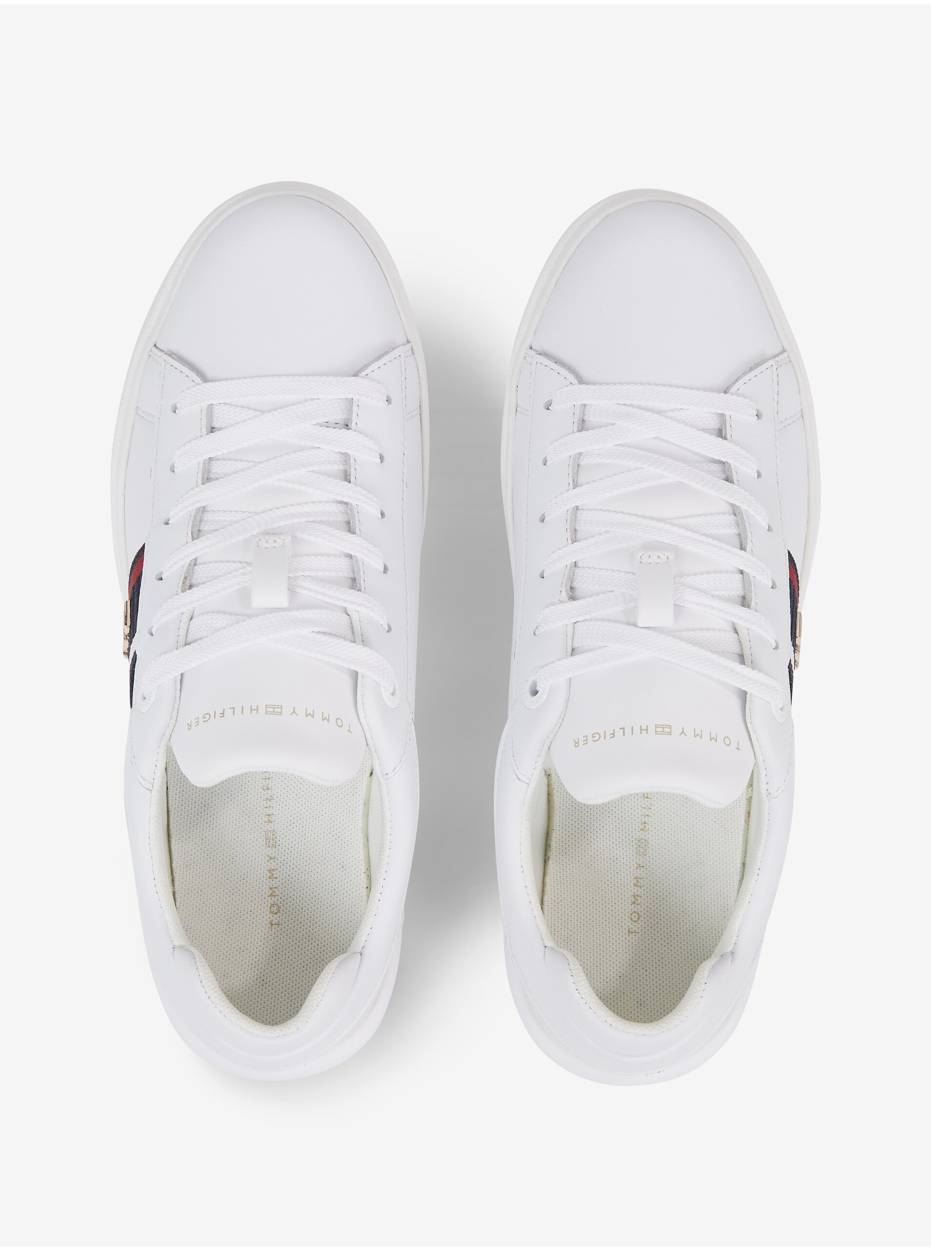 Tenisi dama, Tommy Hilfiger