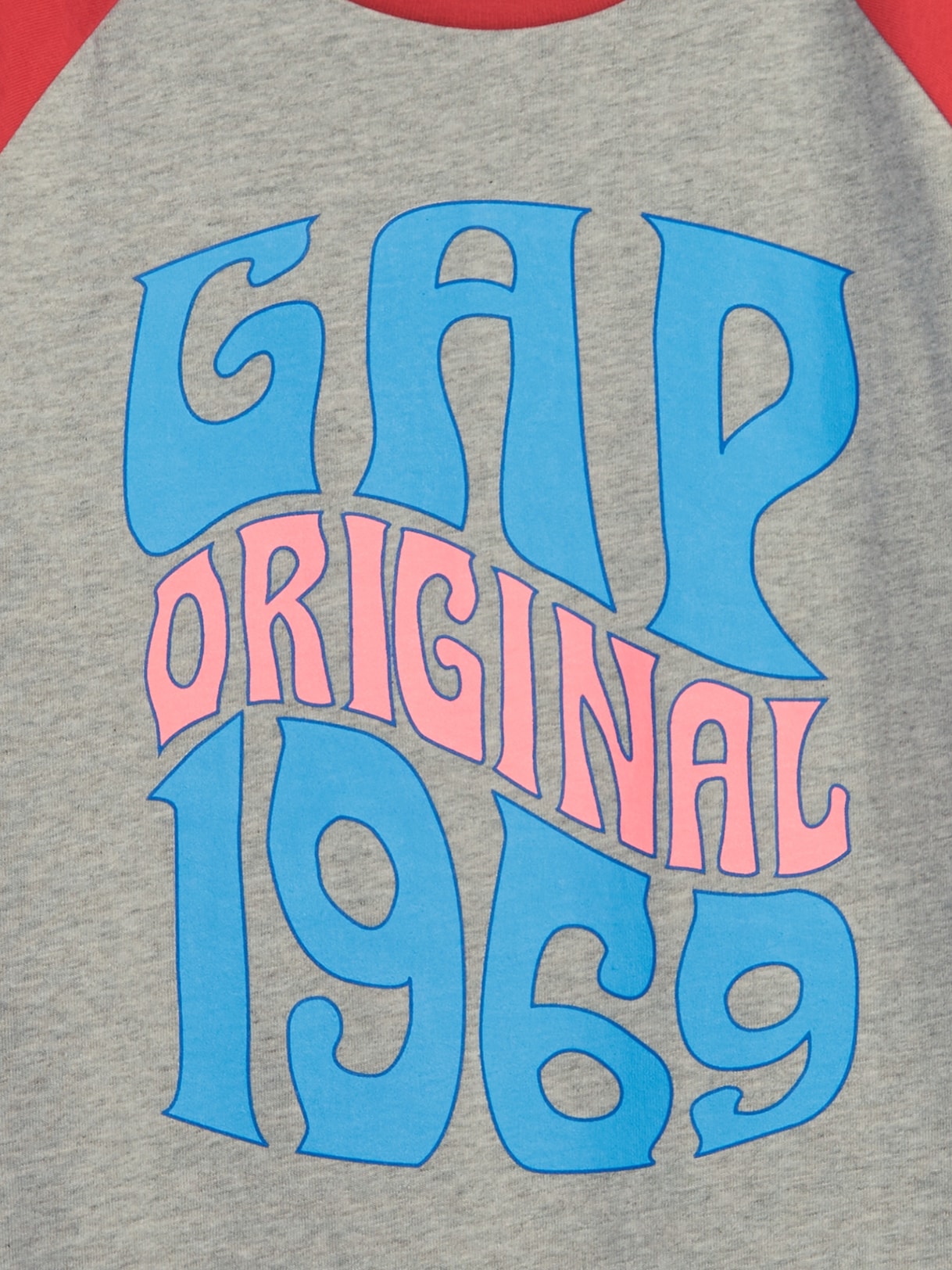 GAP - gri deschis, rosu