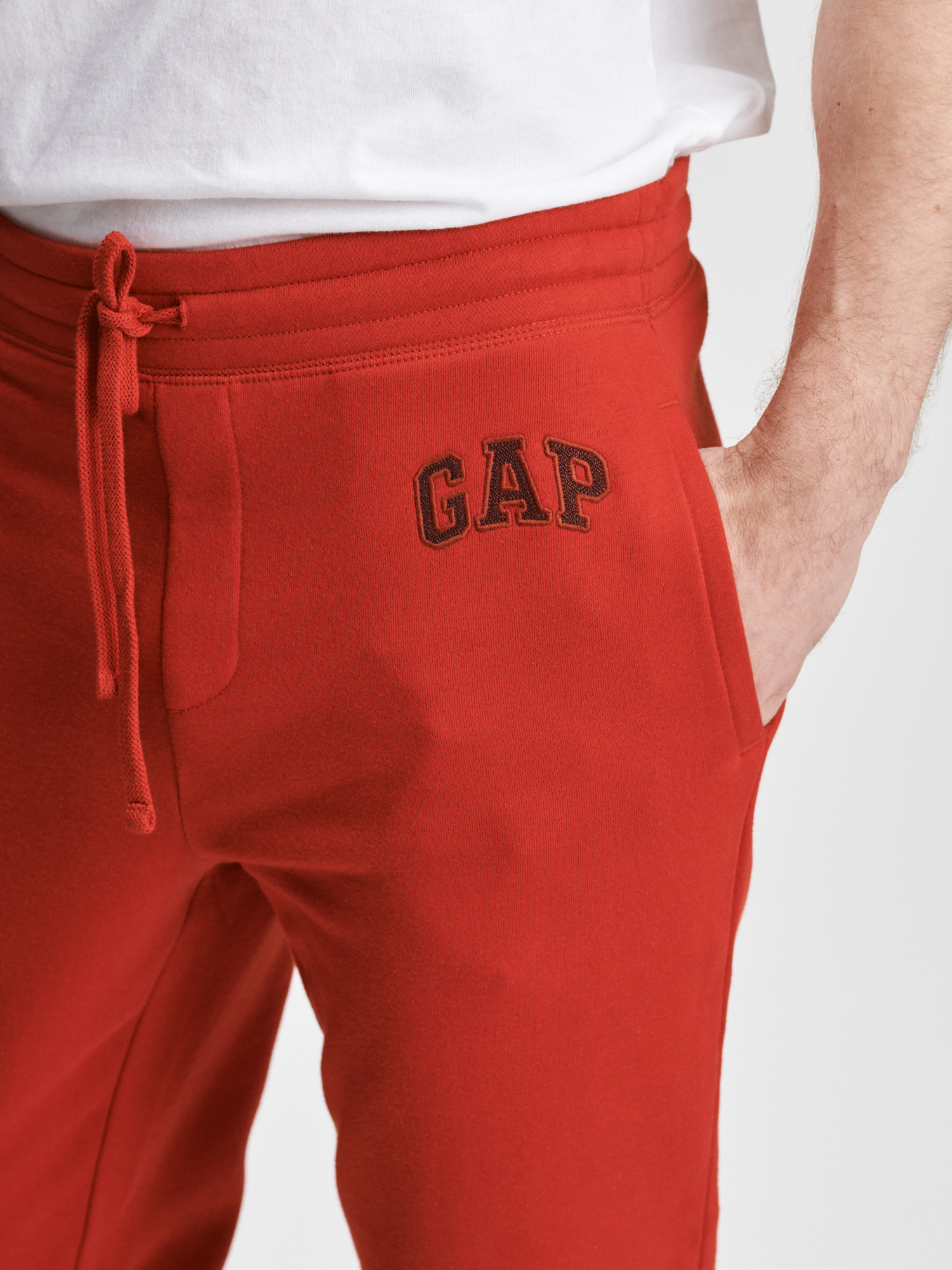 Pantaloni de trening GAP