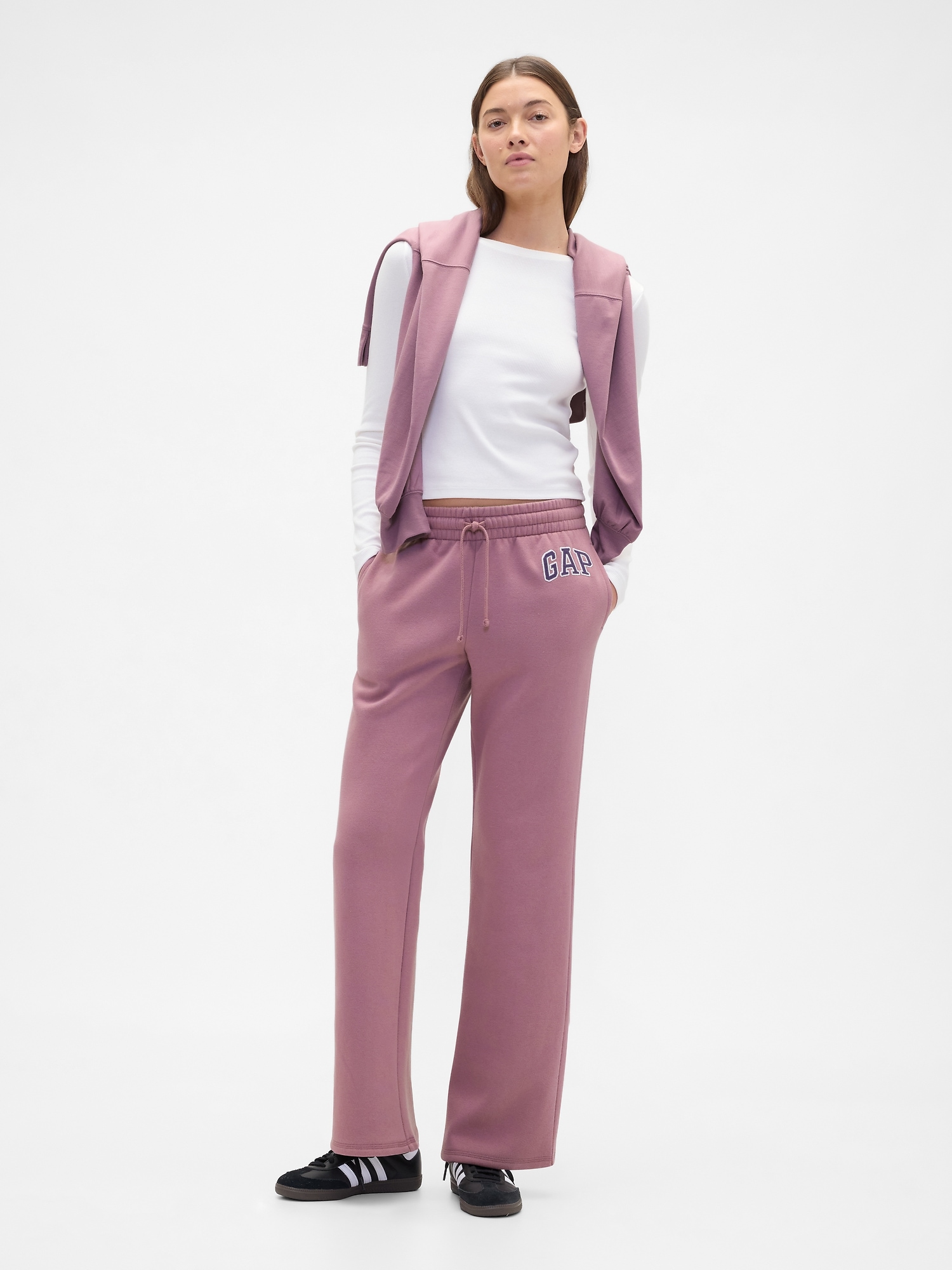 GAP Sweatpants with logo - Women&#039;s