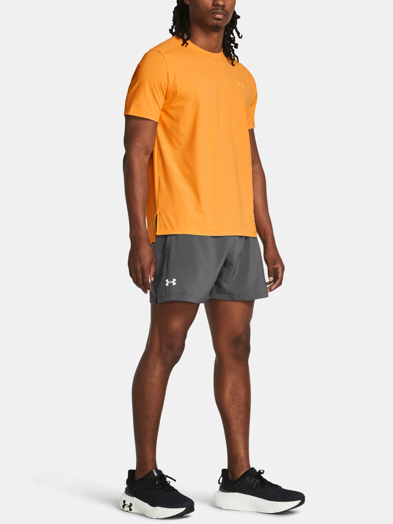 Men&#039;s shorts Under Armour UA LAUNCH 5&#039;&#039; SHORTS-GRY - Men&#039;s
