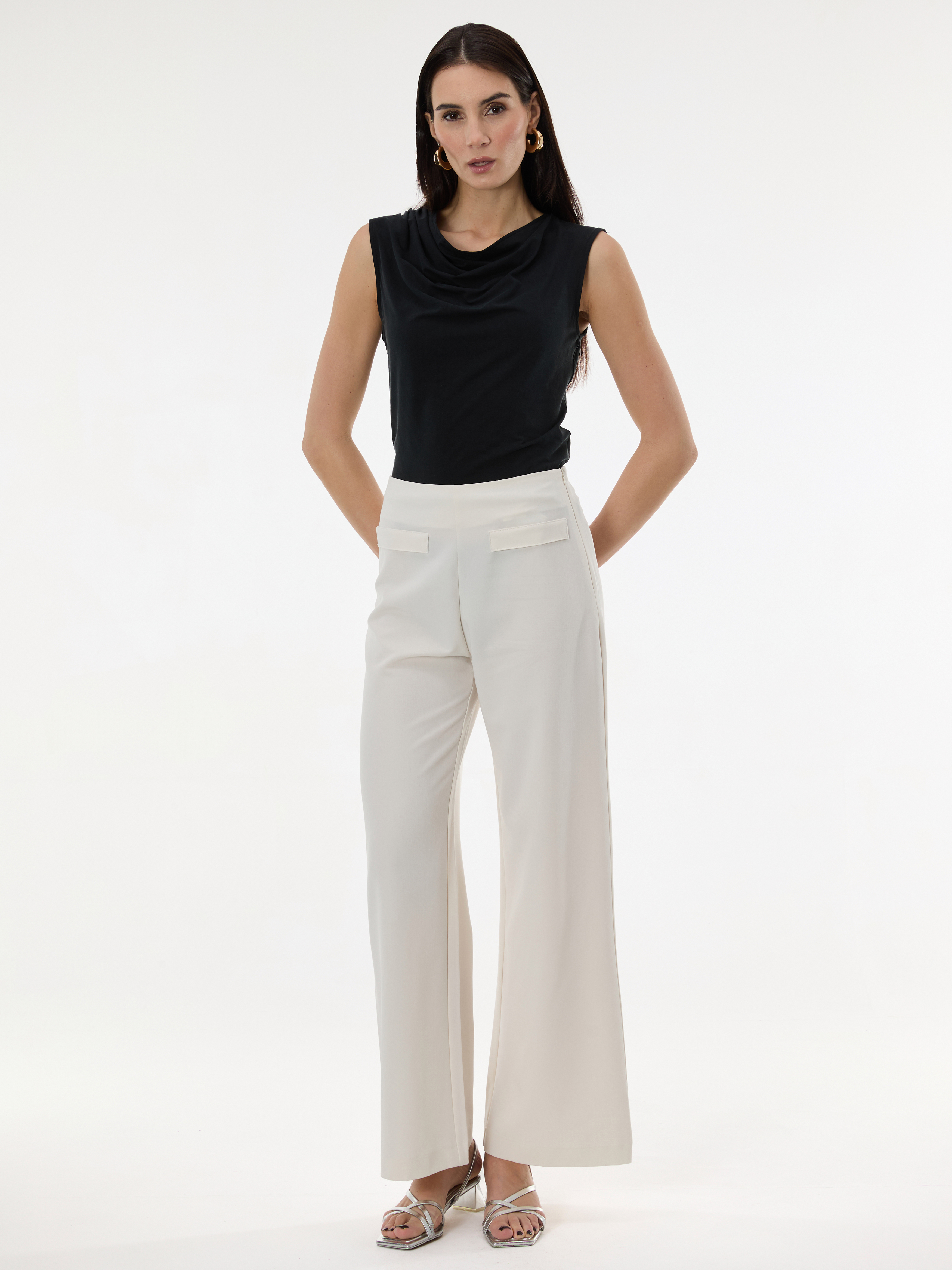 Бели дамски прави панталони ORSAY