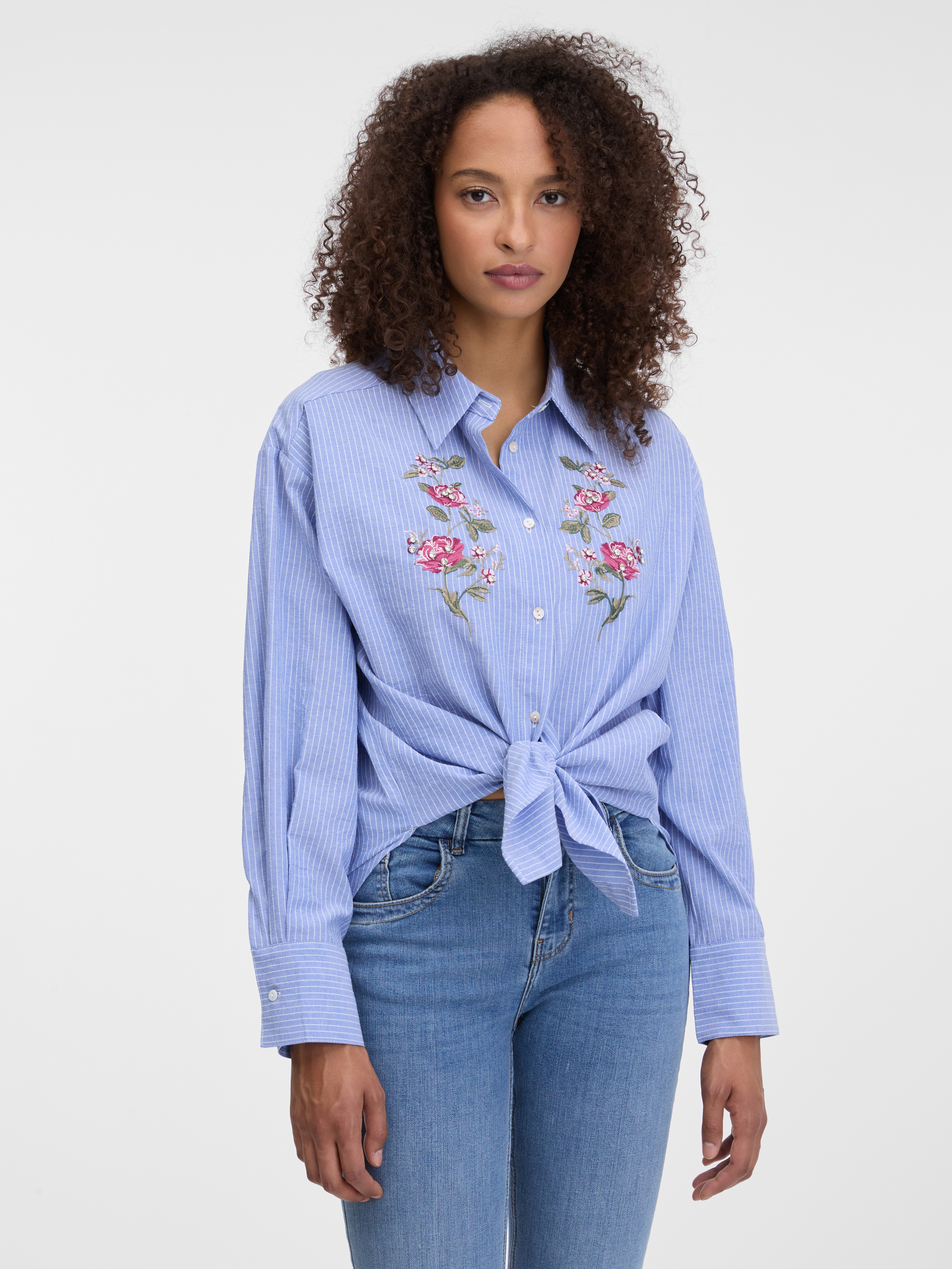 Light blue women&#039;s shirt with embroidery ORSAY - Women&#039;s