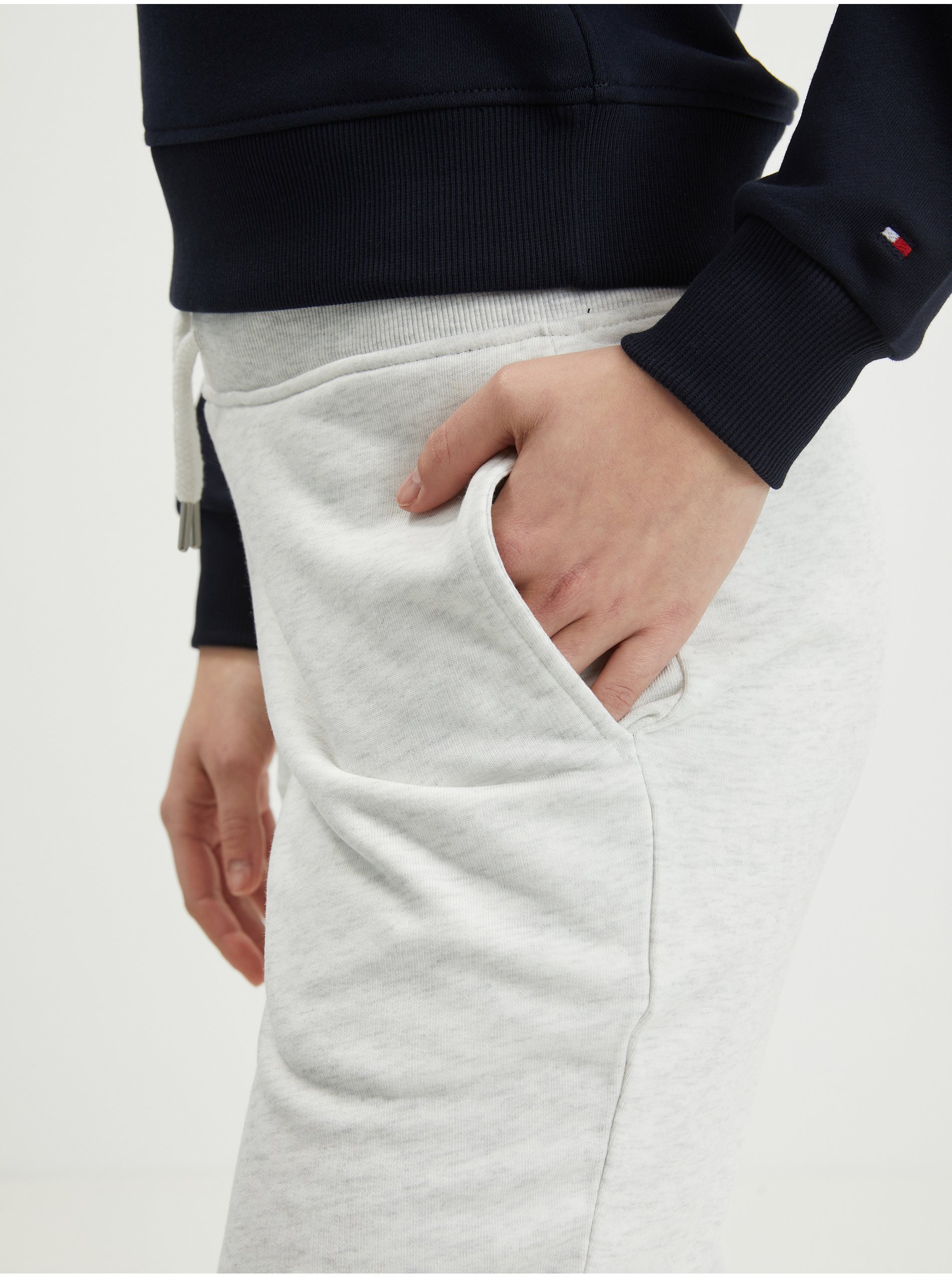 Pantaloni sport pentru femei O&#039;Neill - alb