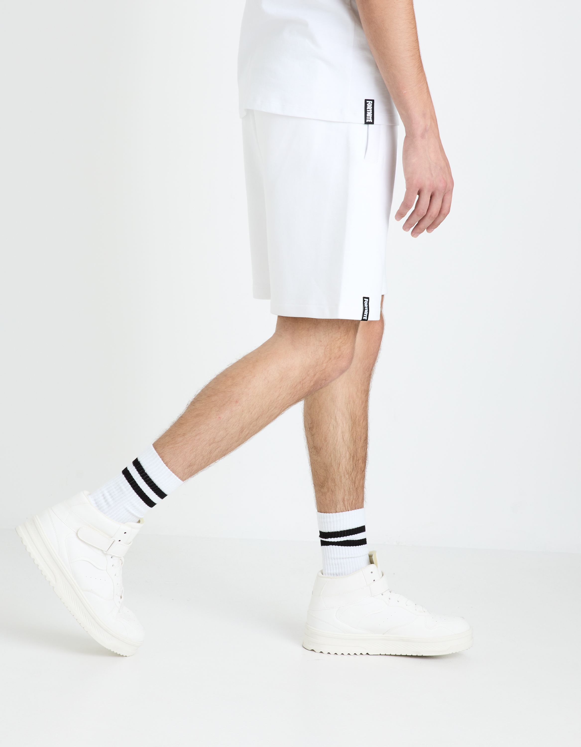 Pantaloni scurti pentru barbati Celio - alb