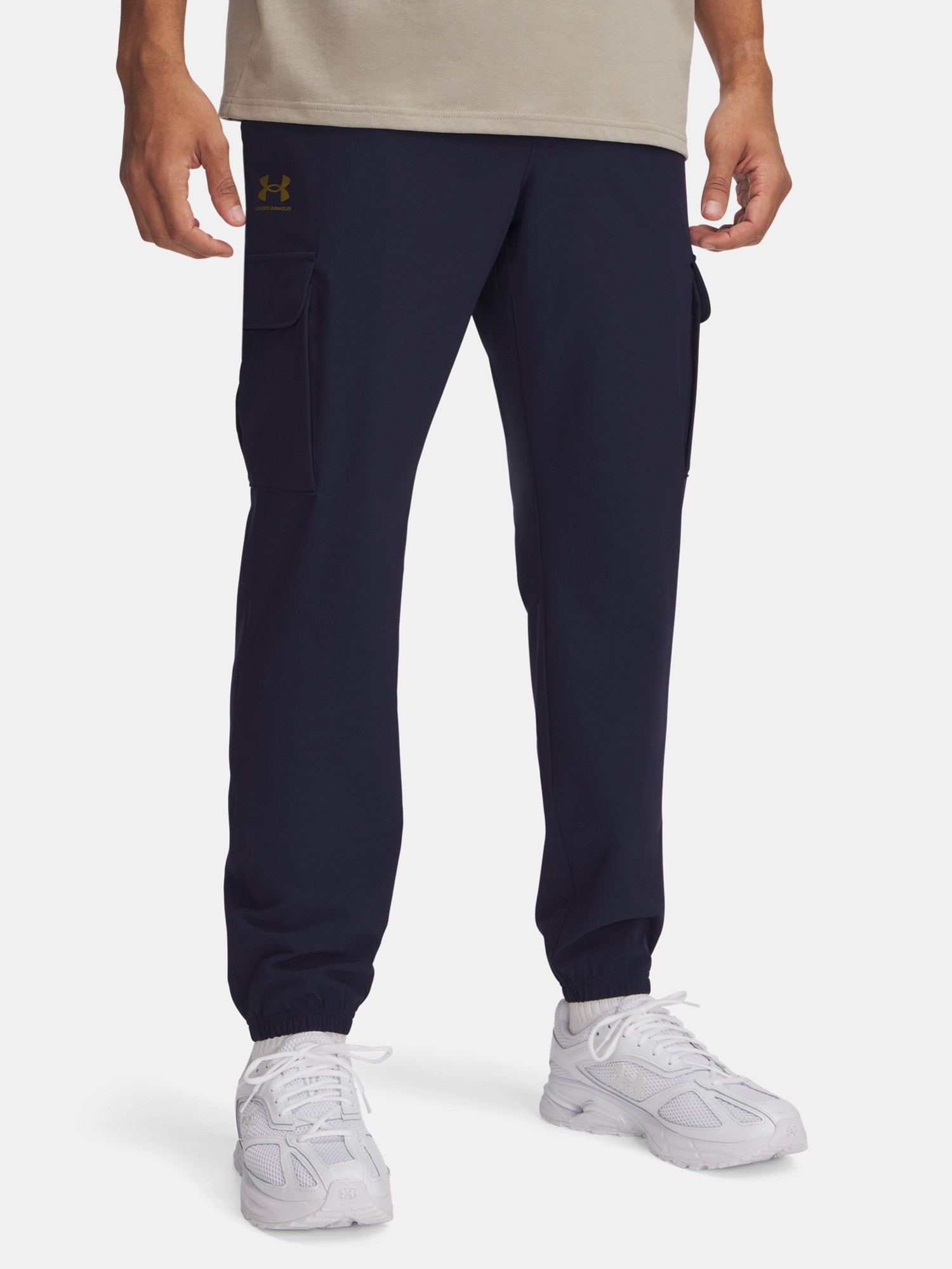 Men&#039;s Sports Pants Under Armour UA Holiday Vibe Cargo Pant - Men&#039;s