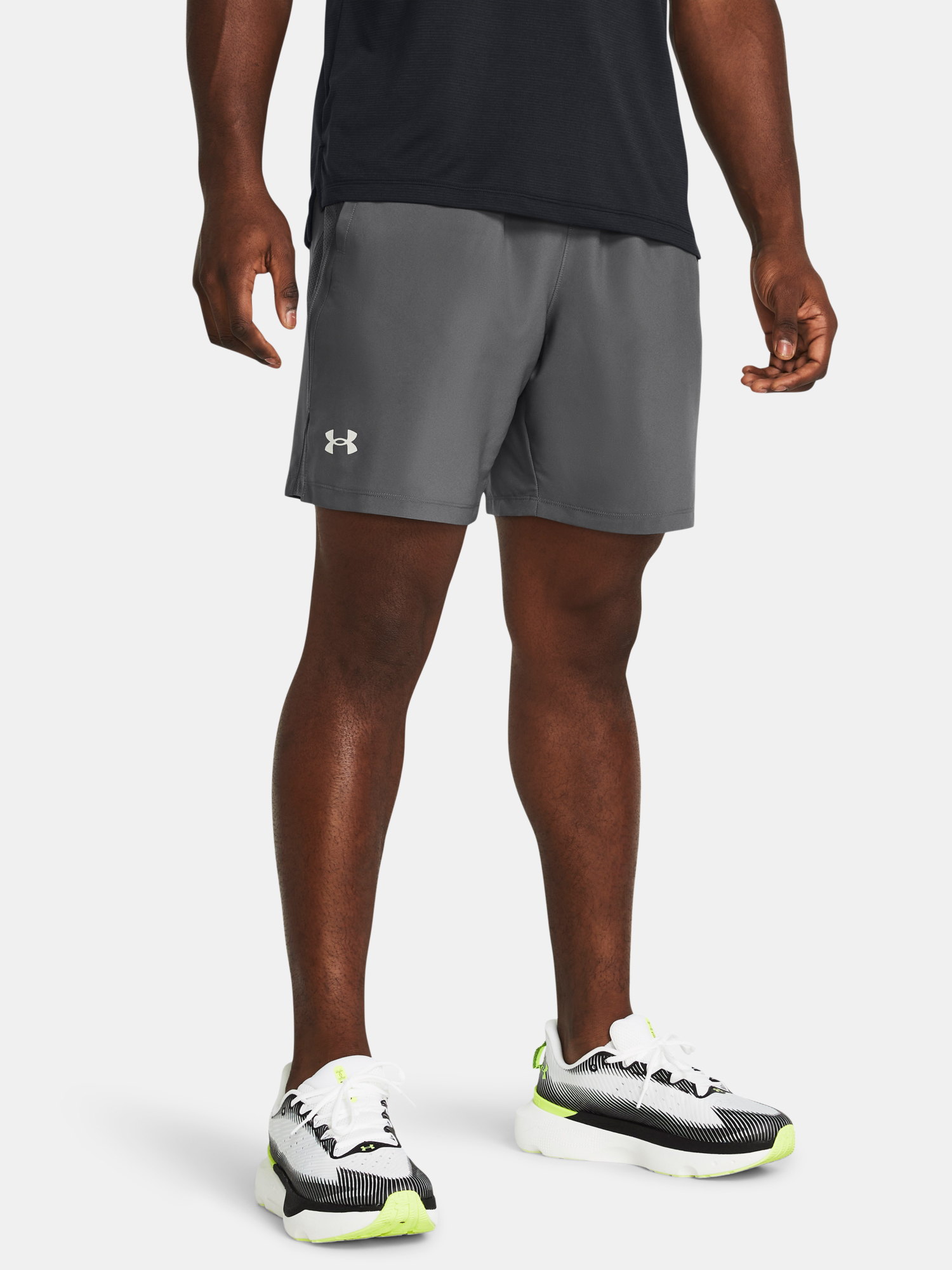 Under Armour Men's Shorts UA LAUNCH 7'' UNLINED SHORTS - Men