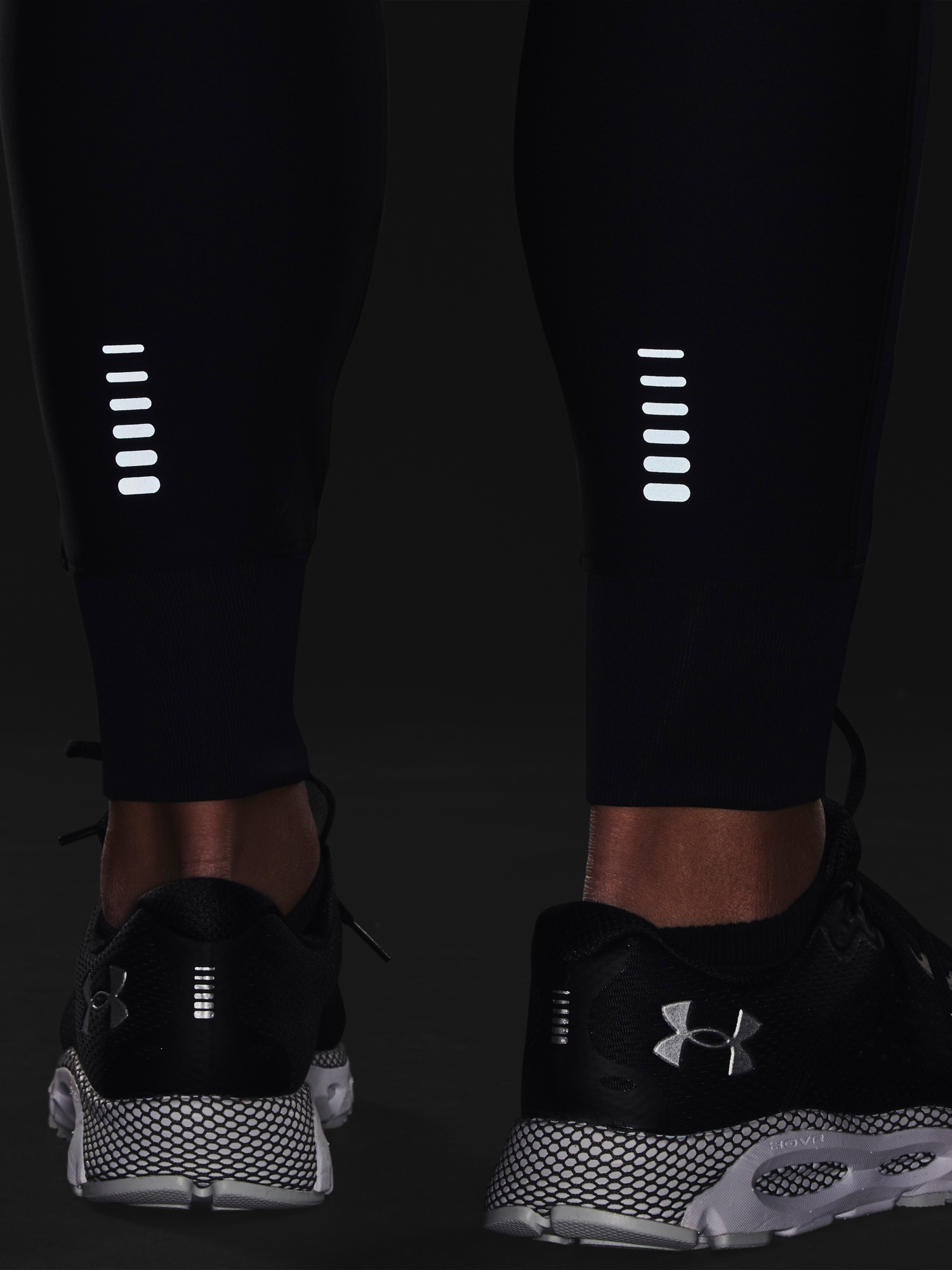 Pantaloni de trening dama Under Armour Qualifier Run