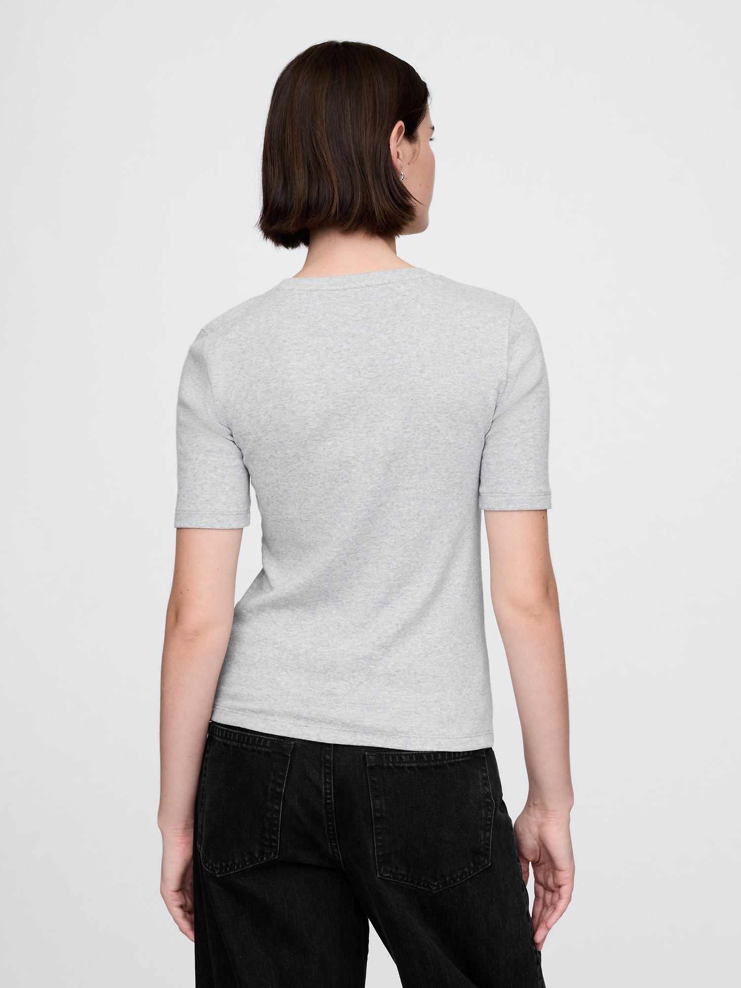 GAP Short-sleeved T-shirt - Women's