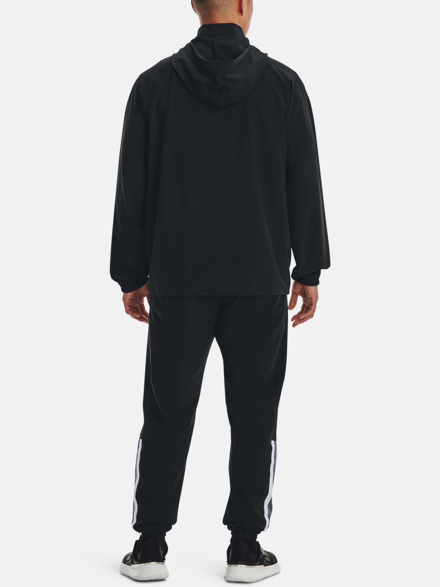 Pulovere cu gluga pentru barbati Under Armour - negru