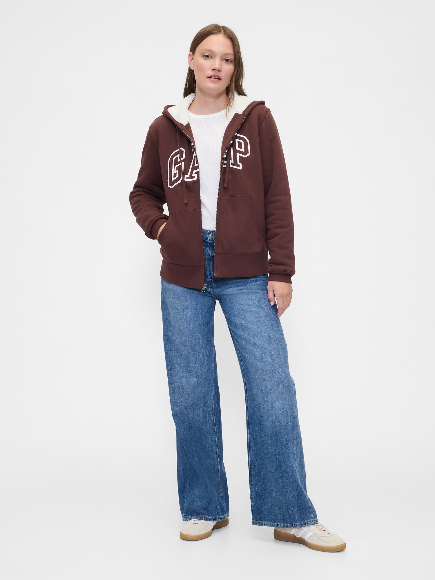 GAP Insulated Sweatshirt Logo Sherpa - Women's