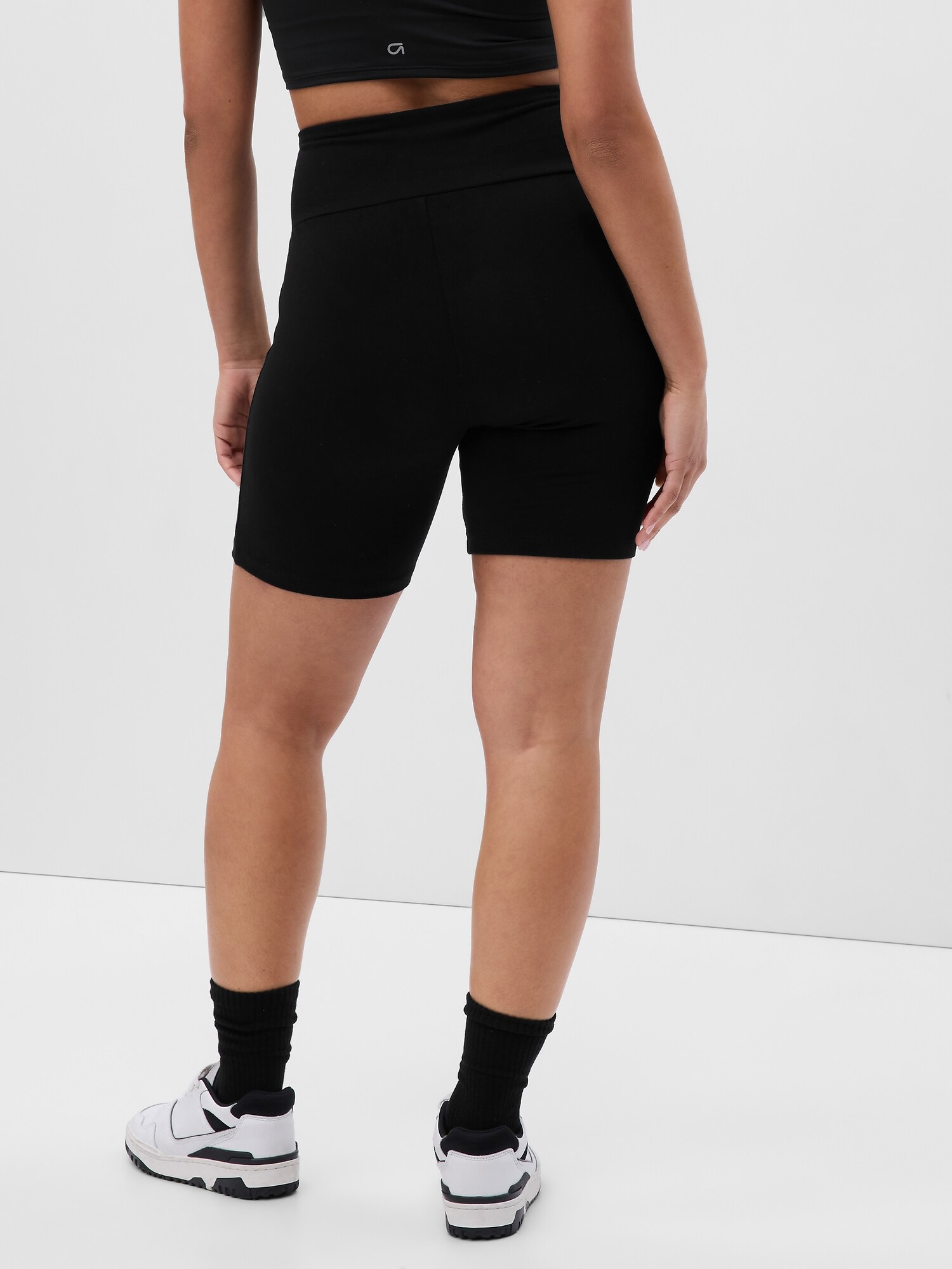 Pantaloni scurti pentru femei GAP - negru
