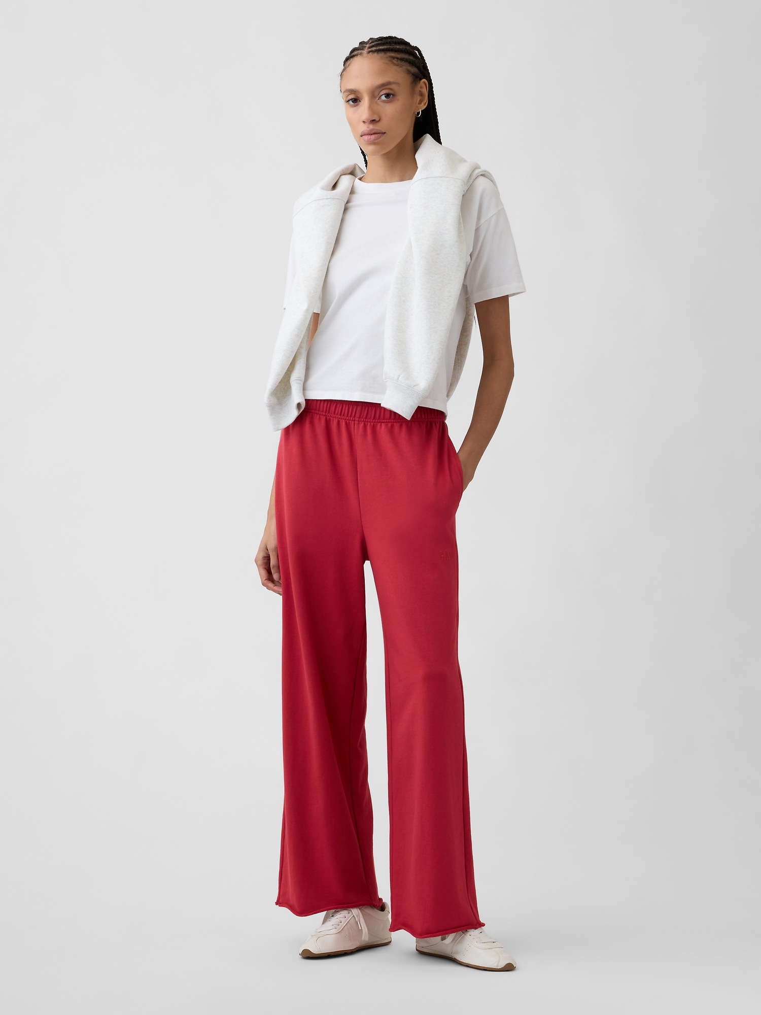 Дамски спортни панталони GAP с лого VintageSoft