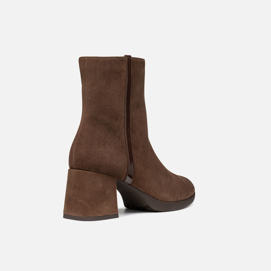 Dark brown women's ankle boots Geox Walk Pleasure 55 - Women's