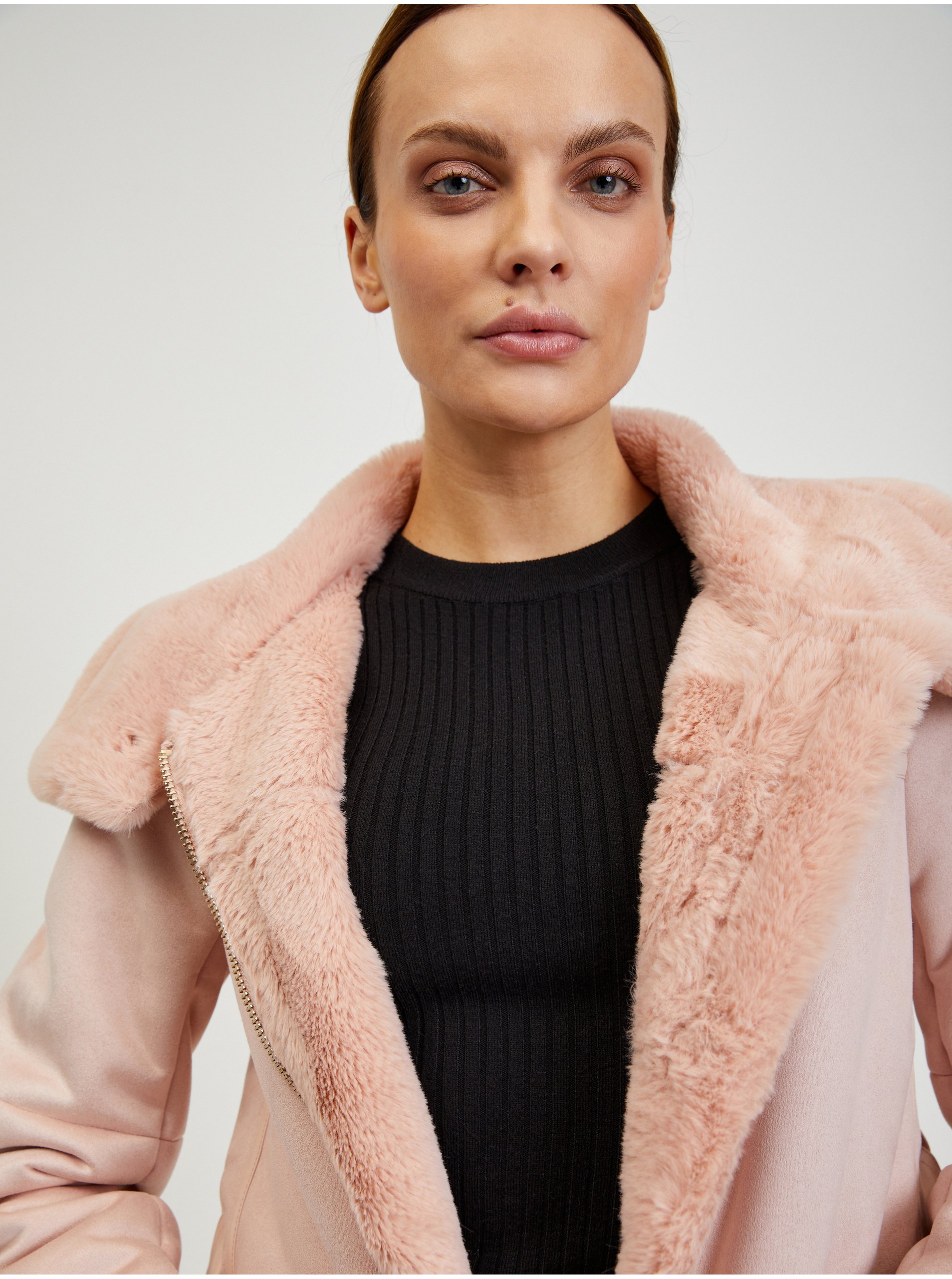 Jachete din piele naturala si sintetica pentru femei ORSAY - roz