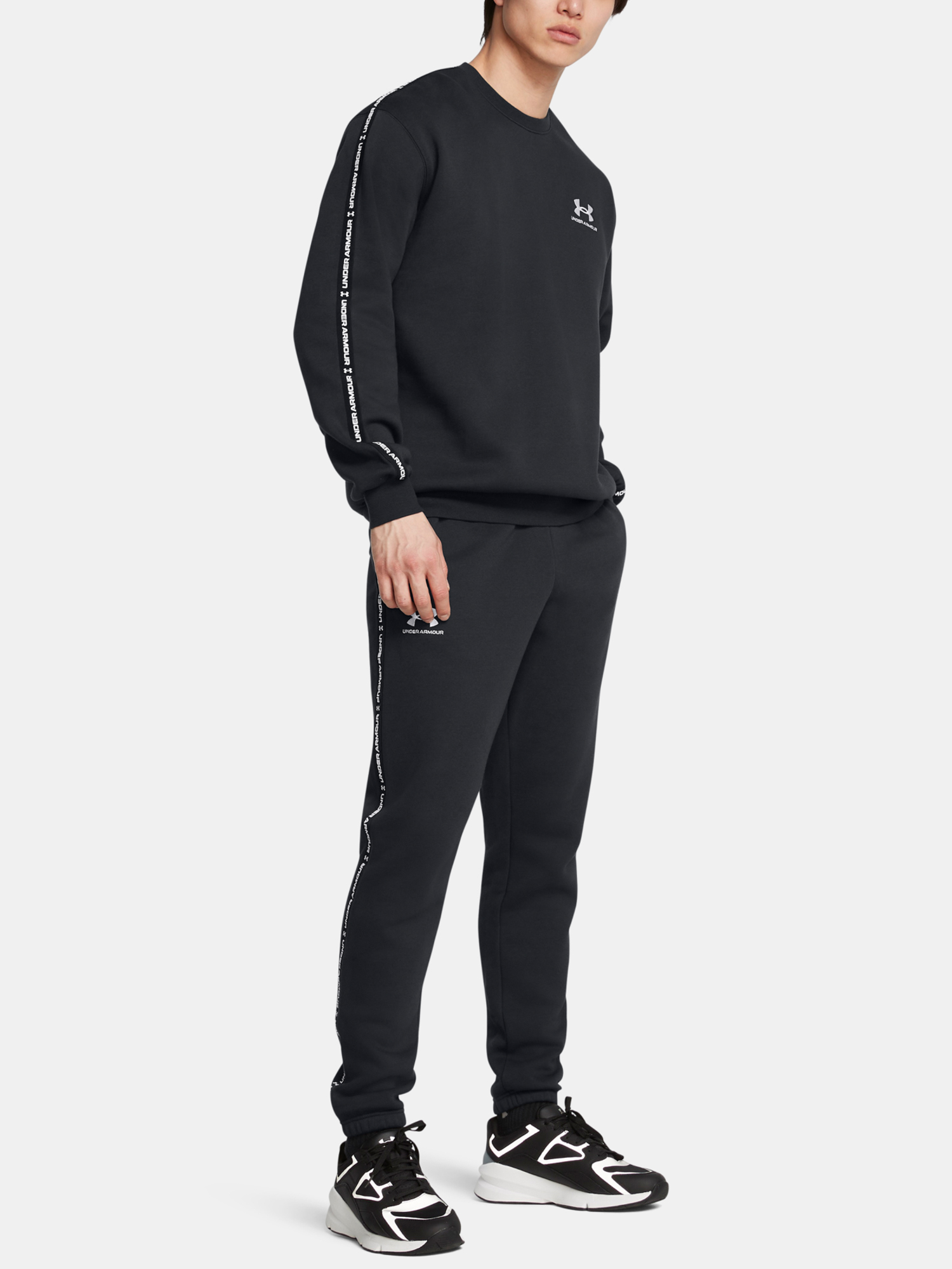 Under Armour Men&#039;s Sweatshirt UA Icon Fleece Crew Taping - Men&#039;s