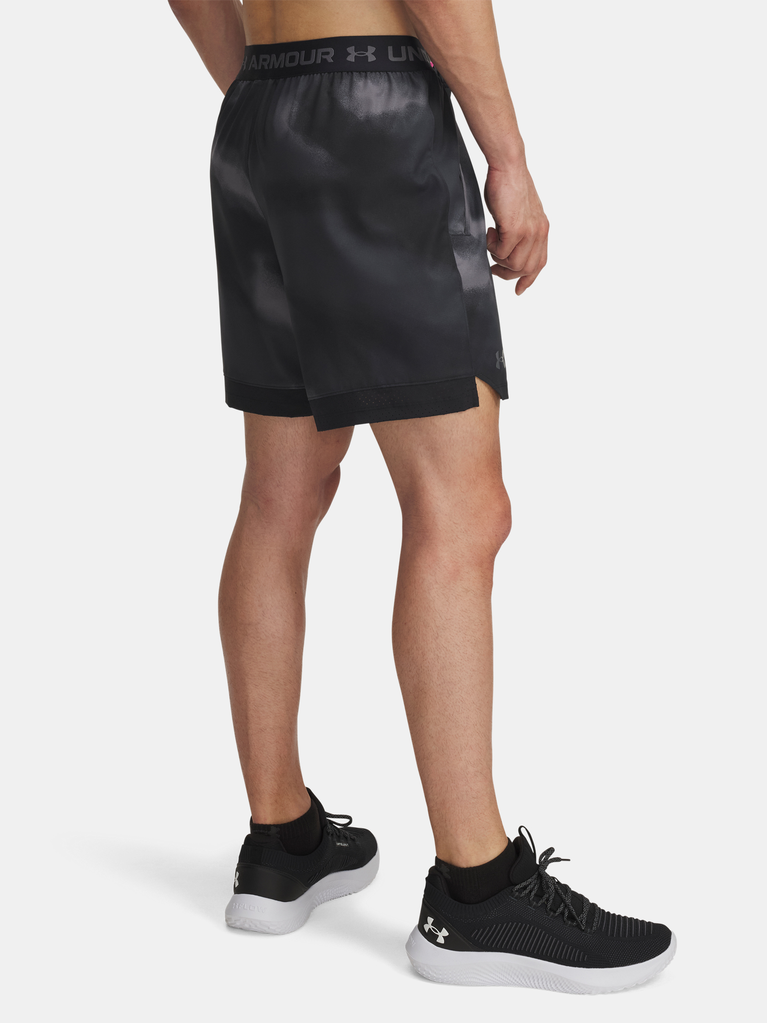 Men&#039;s shorts Under Armour UA Vanish Woven 6in Prnt Sts-BLK - Men&#039;s