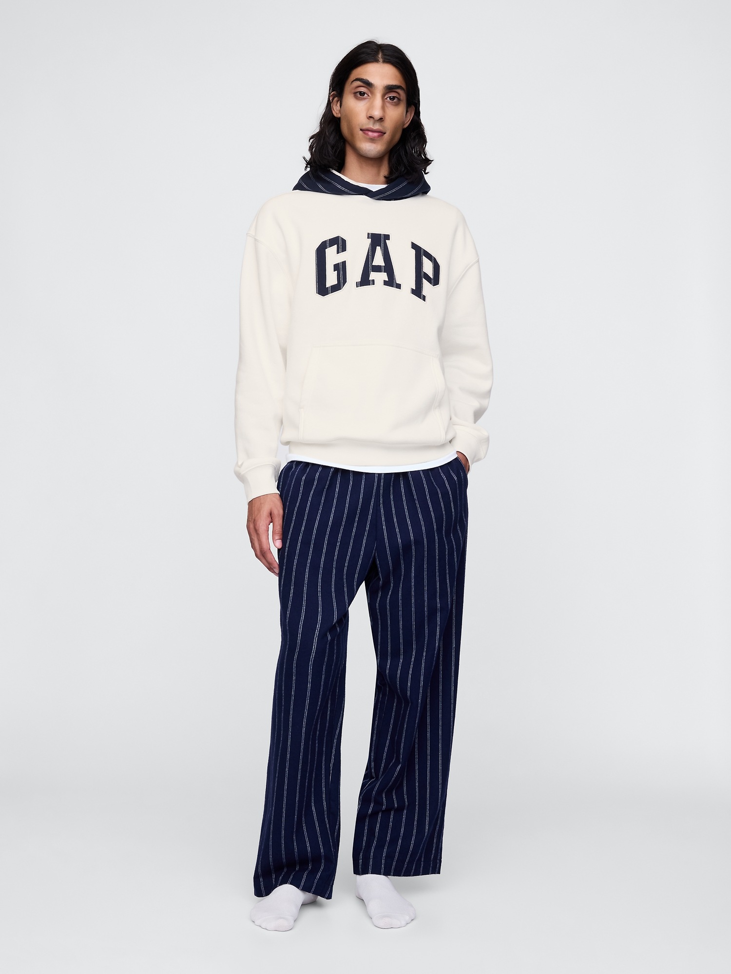 GAP Logo Sweatshirt - Men's
