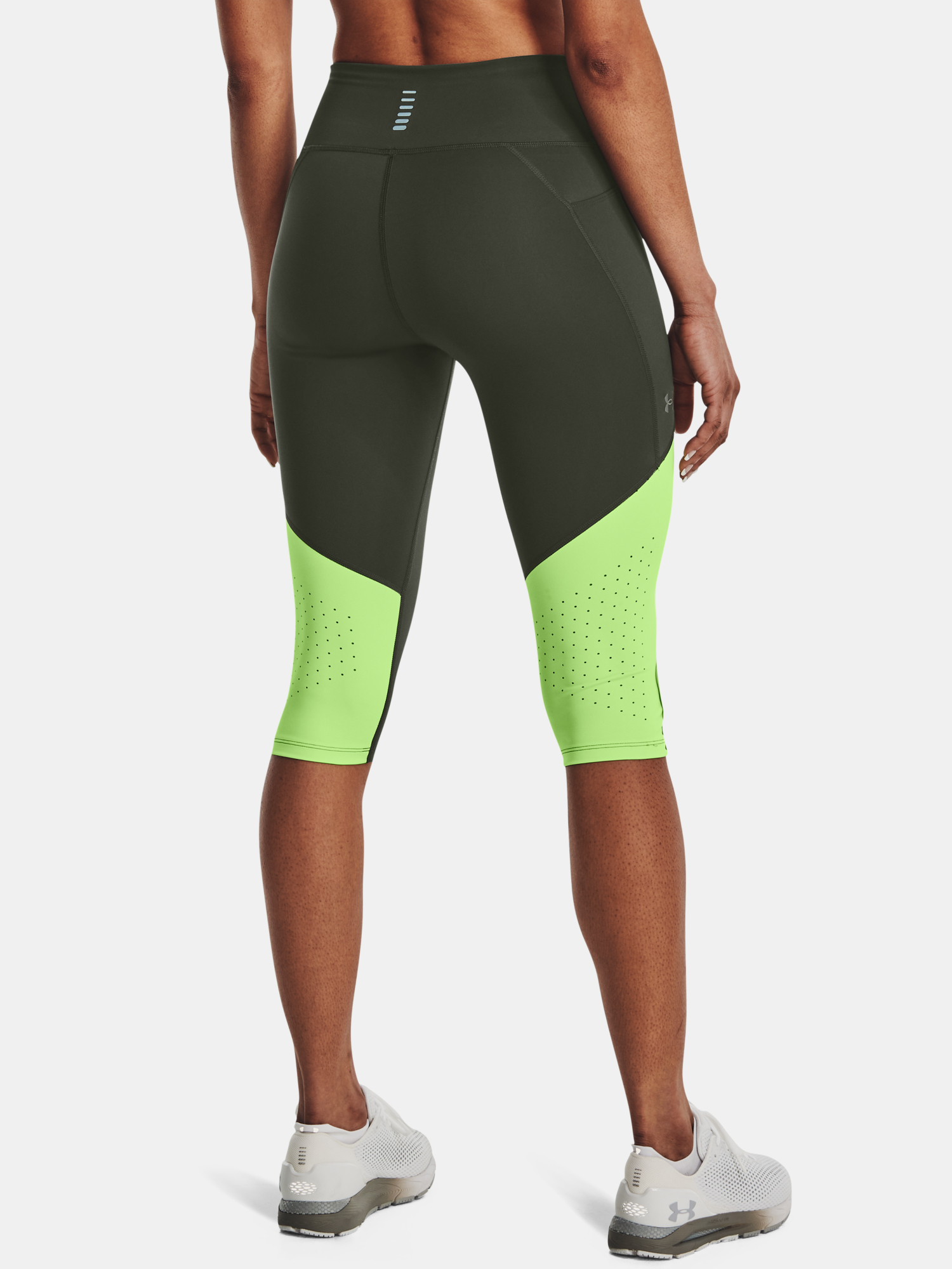 Colanti dama, Under Armour