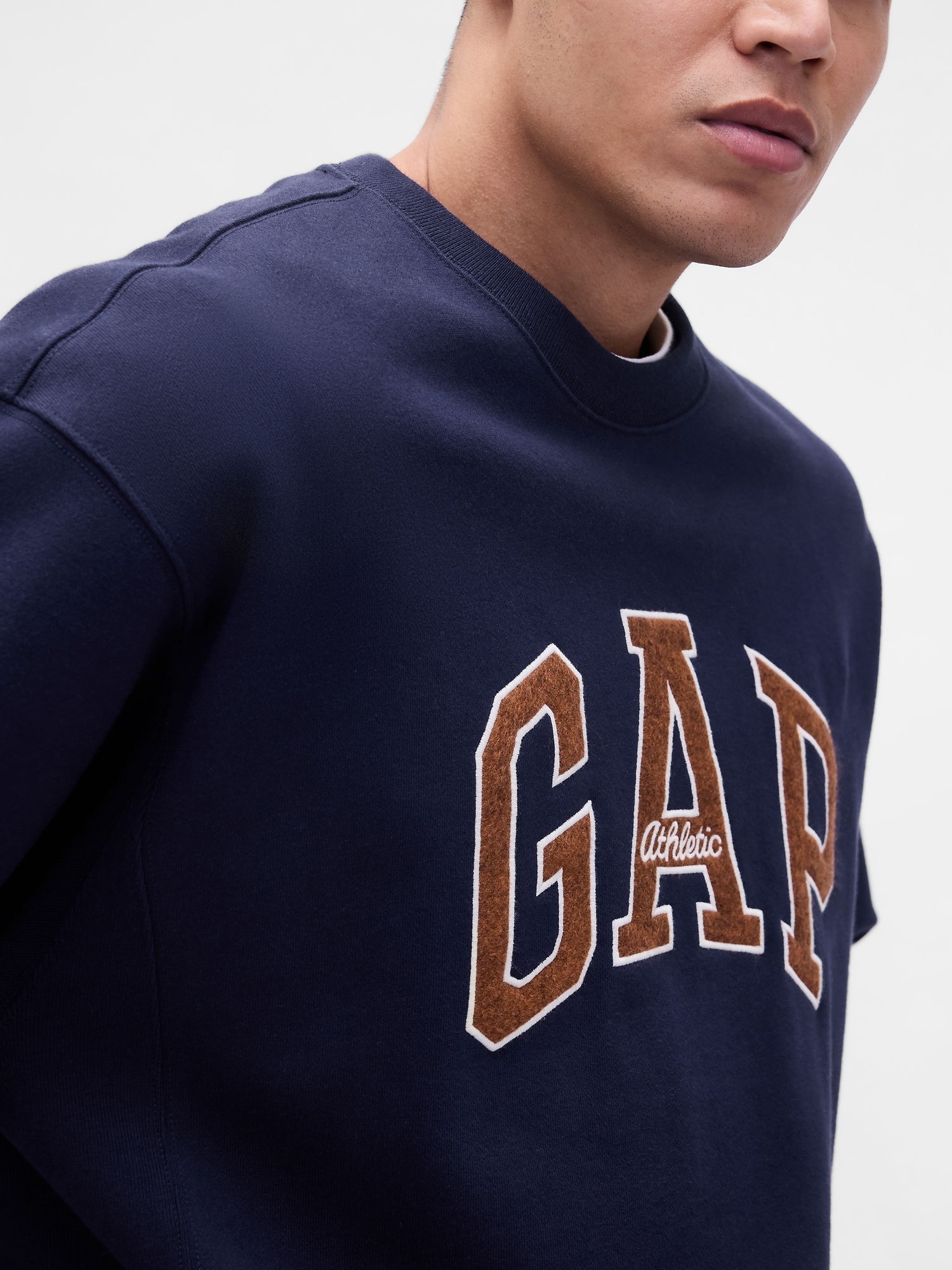GAP Oversize Heavyweight Sweatshirt - Men's