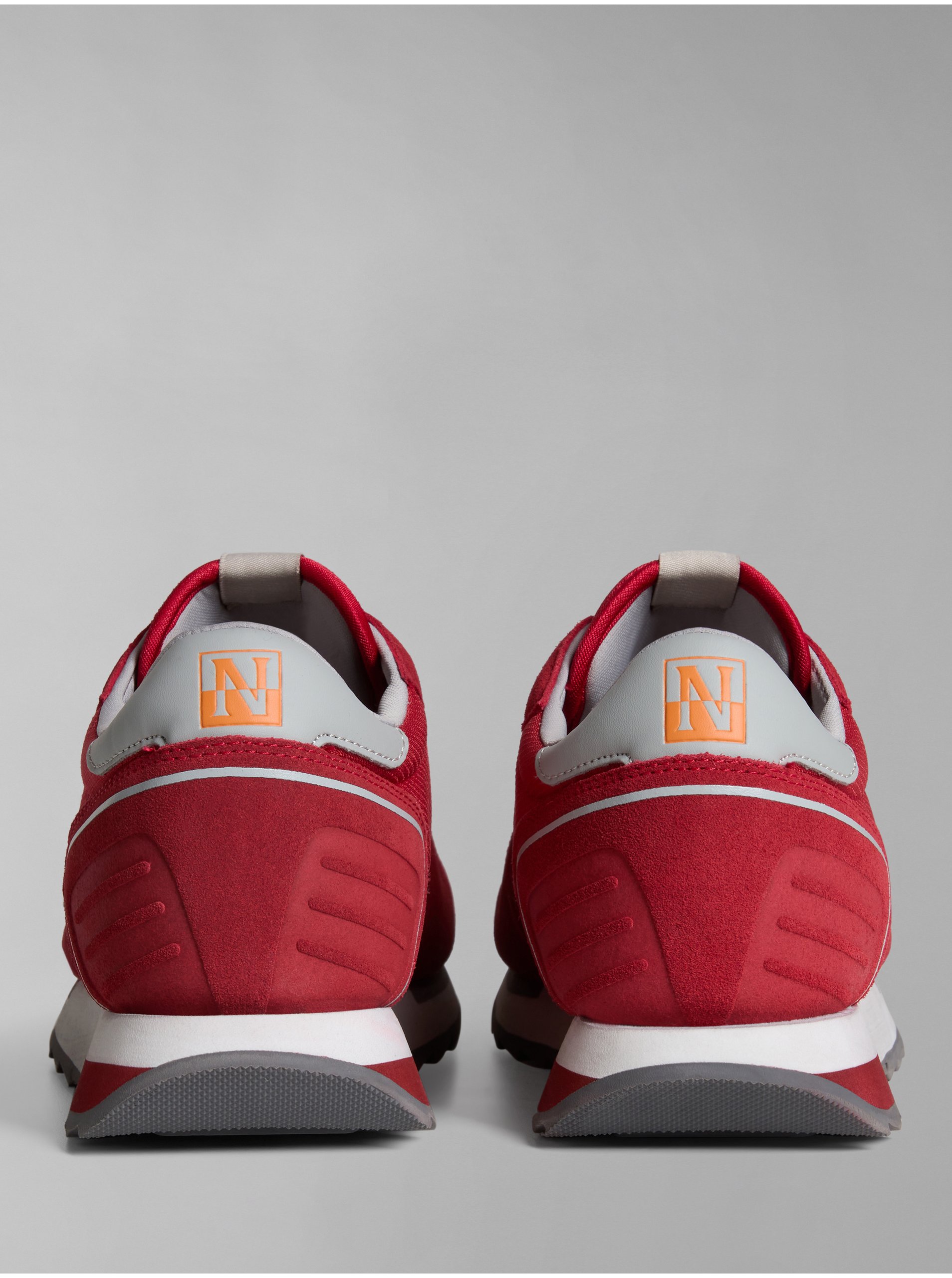 Tenisi barbati, Napapijri