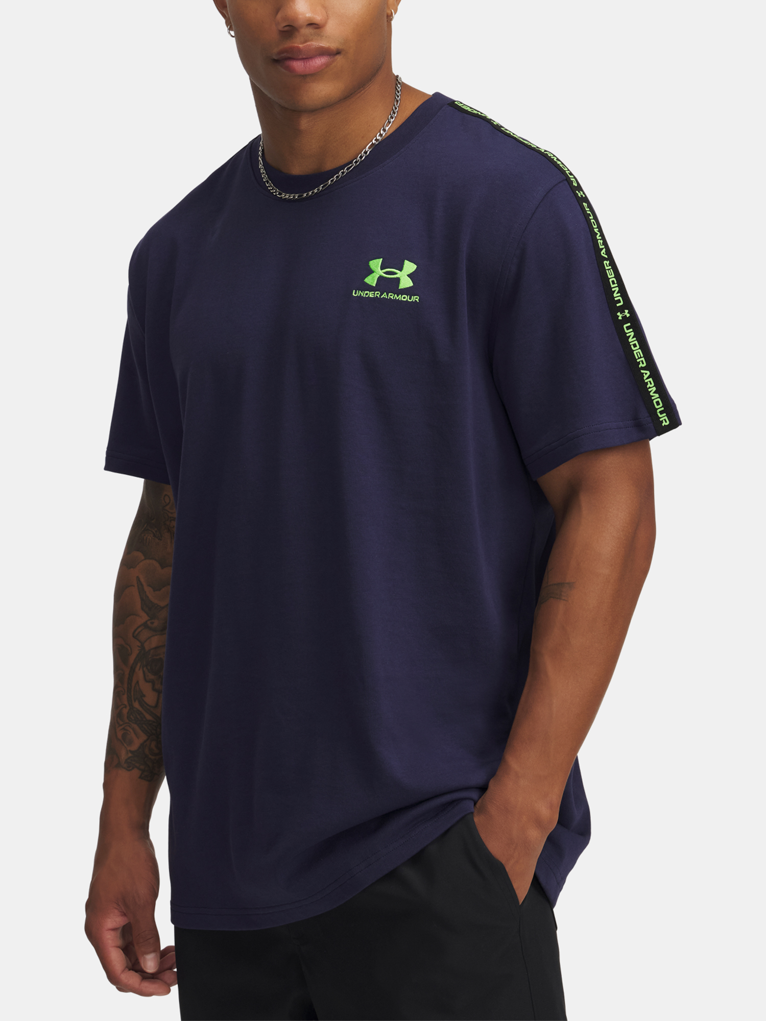 Mens T-shirt Under Armour UA Icon HWT Tee Taping - Mens