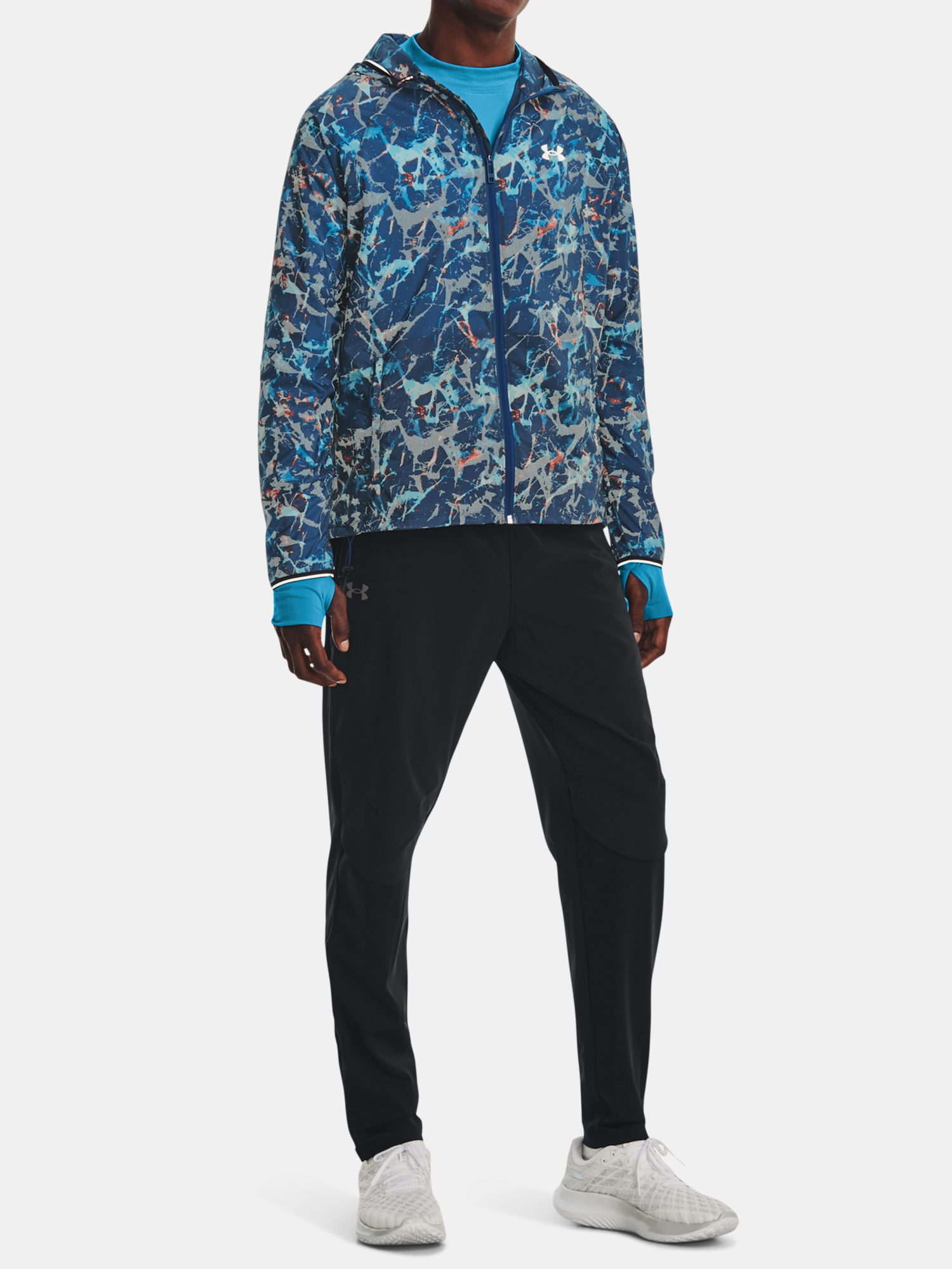 Pantaloni si pantaloni scurti pentru barbati Under Armour - negru