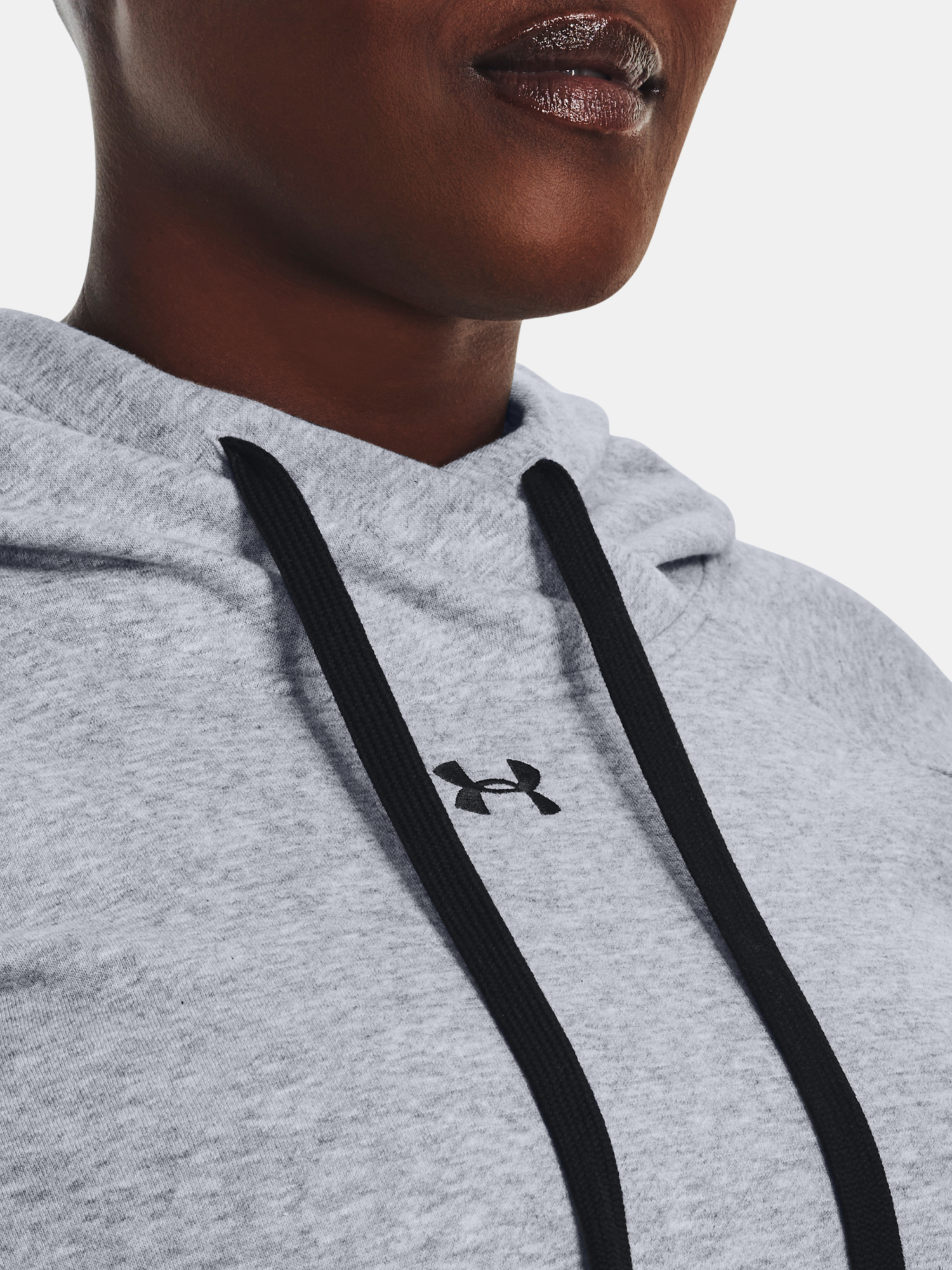Jachete si tricouri pentru femei Under Armour - gri