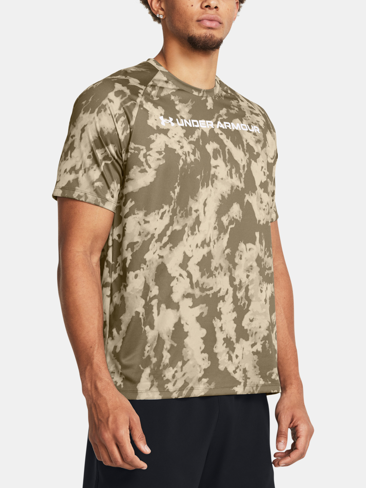 Under Armour Men's T-shirt UA TECH ABC CAMO SS - Men's