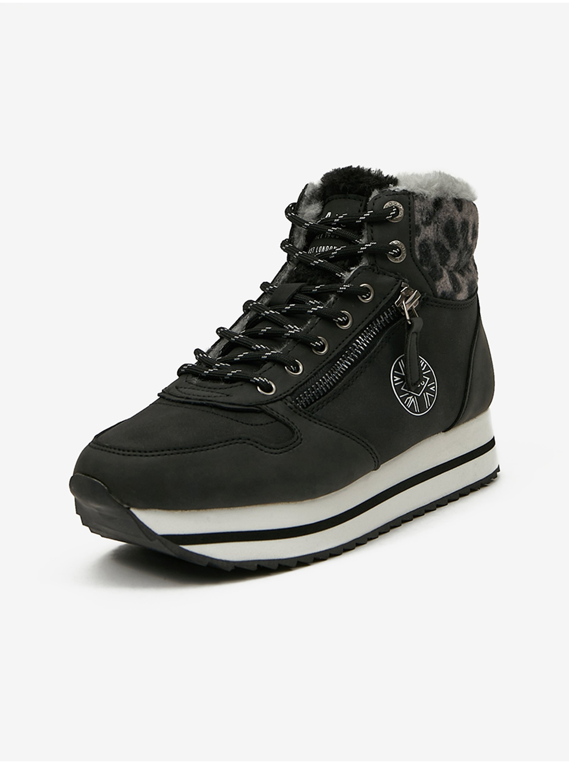 Lee Cooper