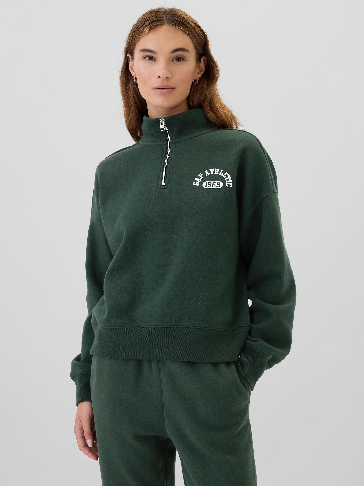 GAP Oversize sweatshirt with logo - Women&#039;s