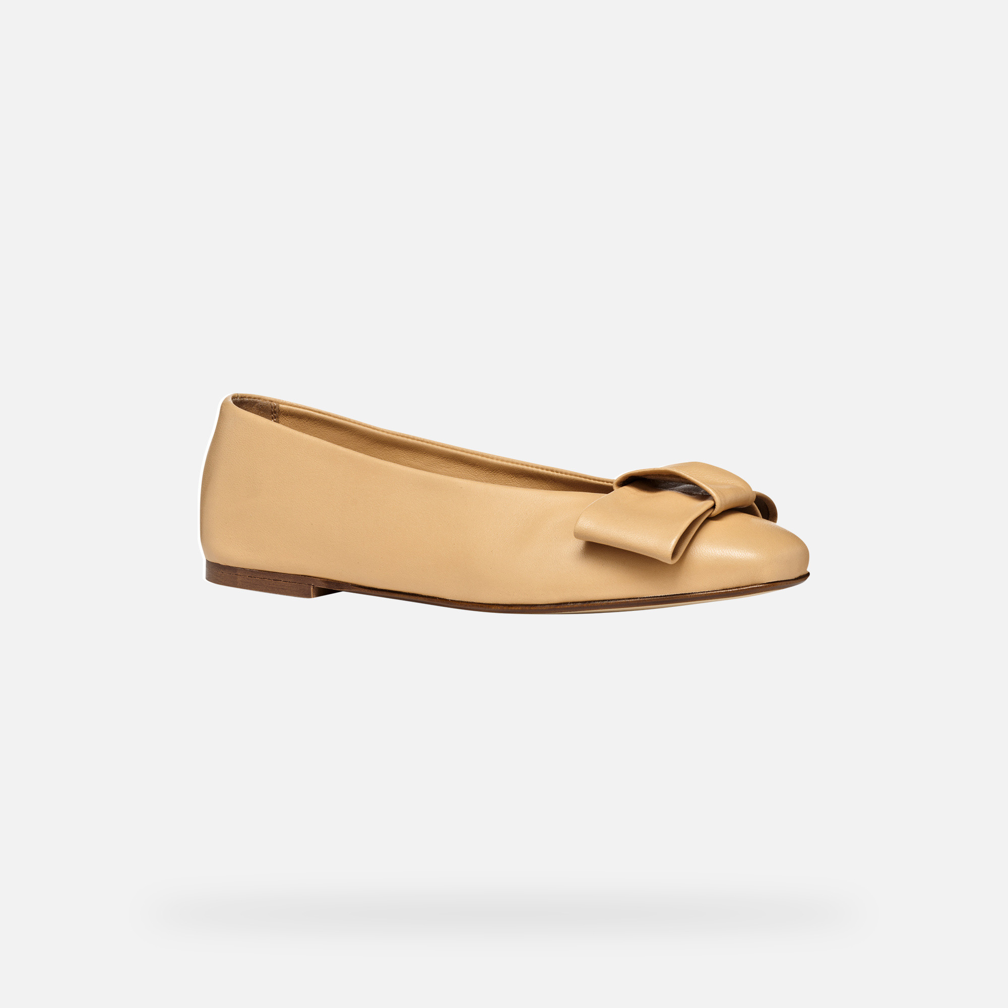 Light brown women's ballet flats Geox Ballystar - Women's