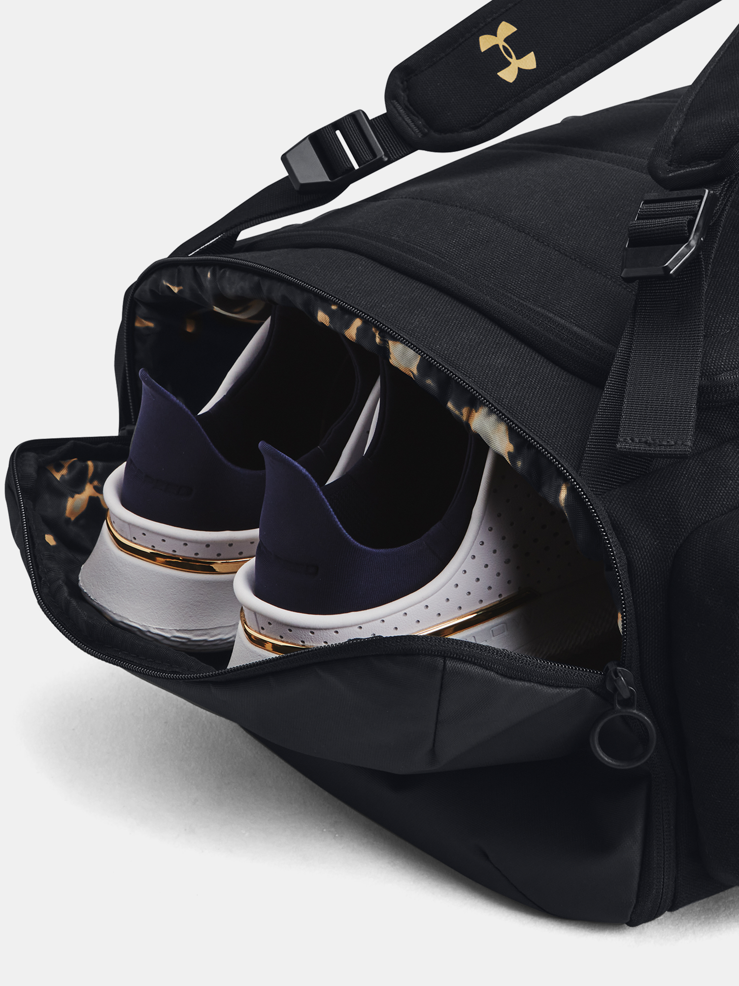 Under Armour Backpack UA Project Rock Duffle BP-BLK - Men