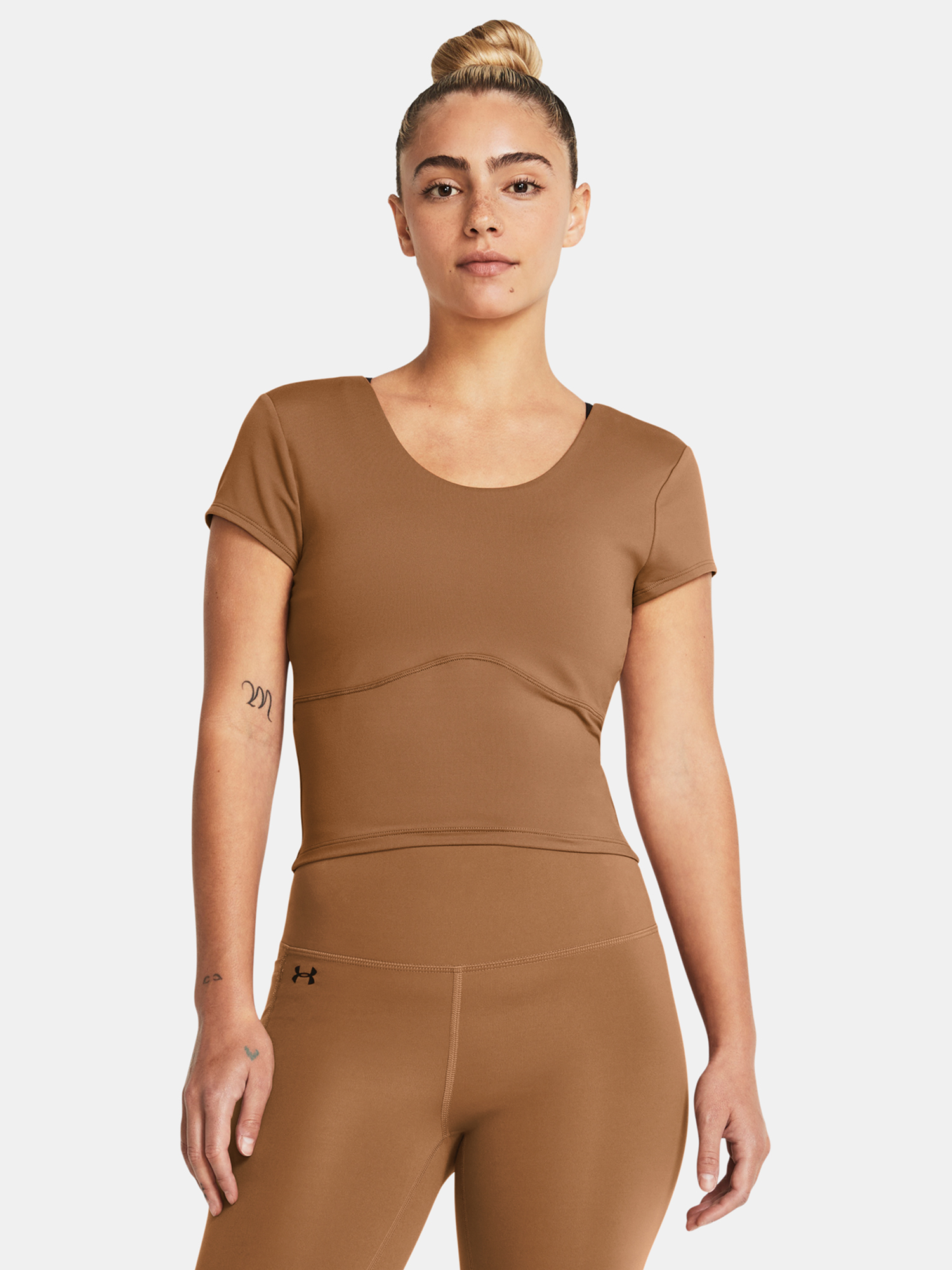 Under Armour pentru femei tricou – pentru purtare zilnică