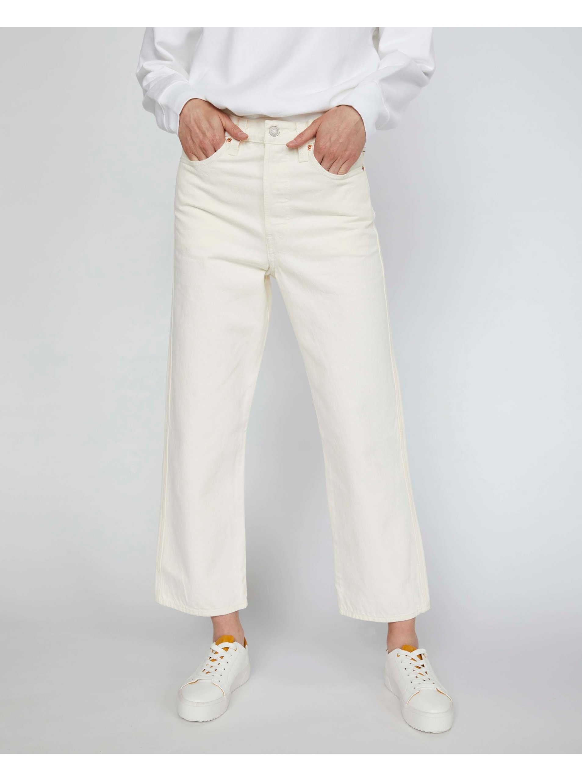 Levi's Creamy Women's Straight Fit Jeans - Women's®